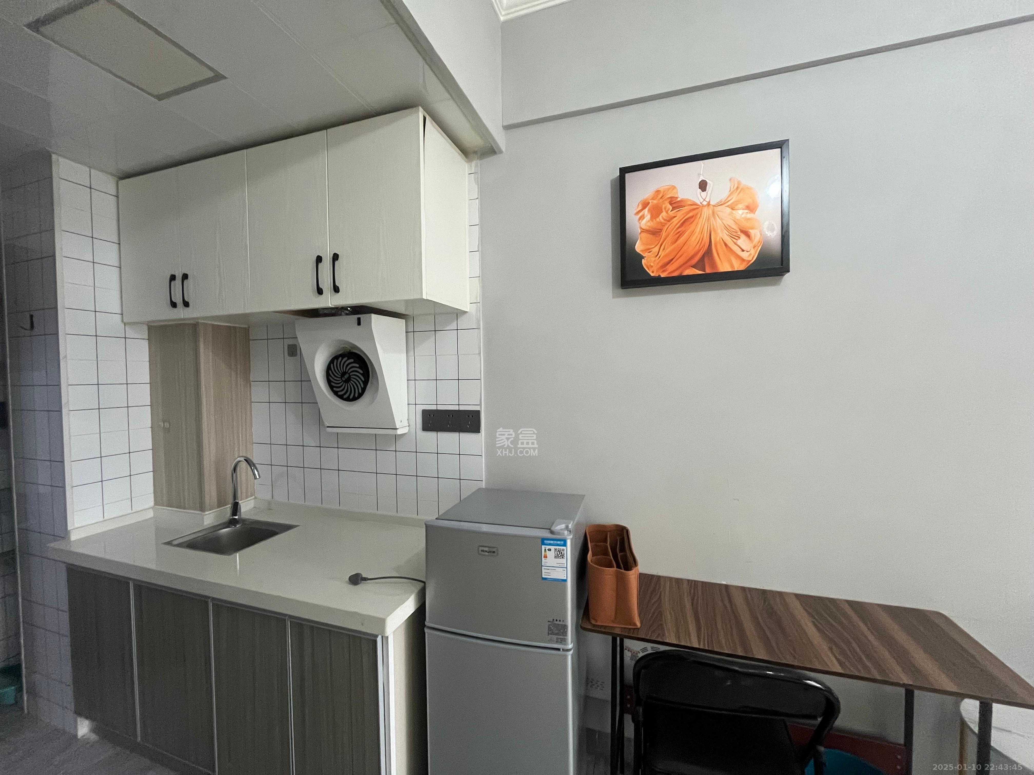 黄荆小区 1室0厅0卫 2400.0元/月 黄荆小区 1室0厅0卫 2400.0元/月室内图