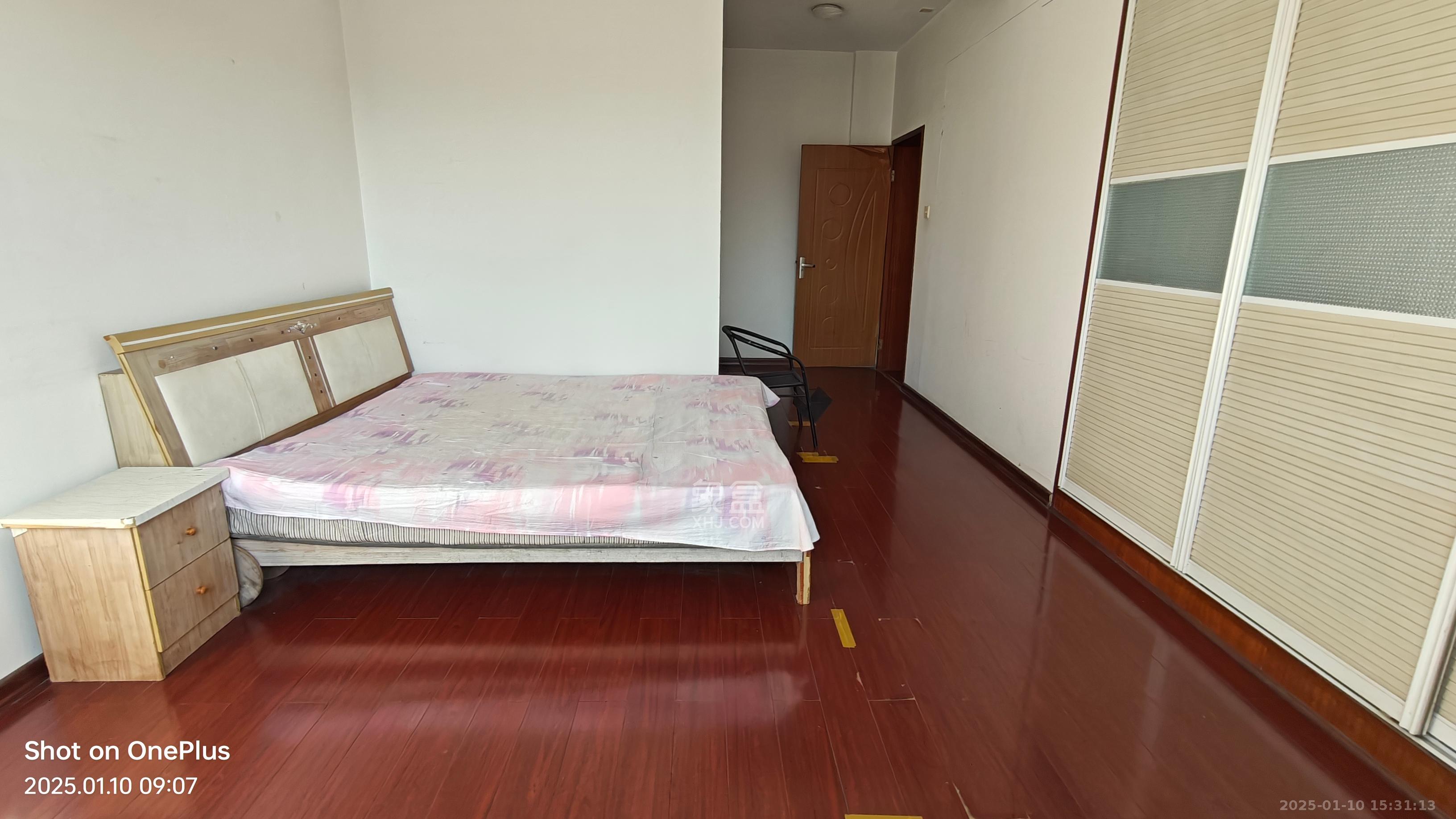 华银南苑 3室2厅2卫 1800.0元/月 华银南苑 3室2厅2卫 1800.0元/月室内图