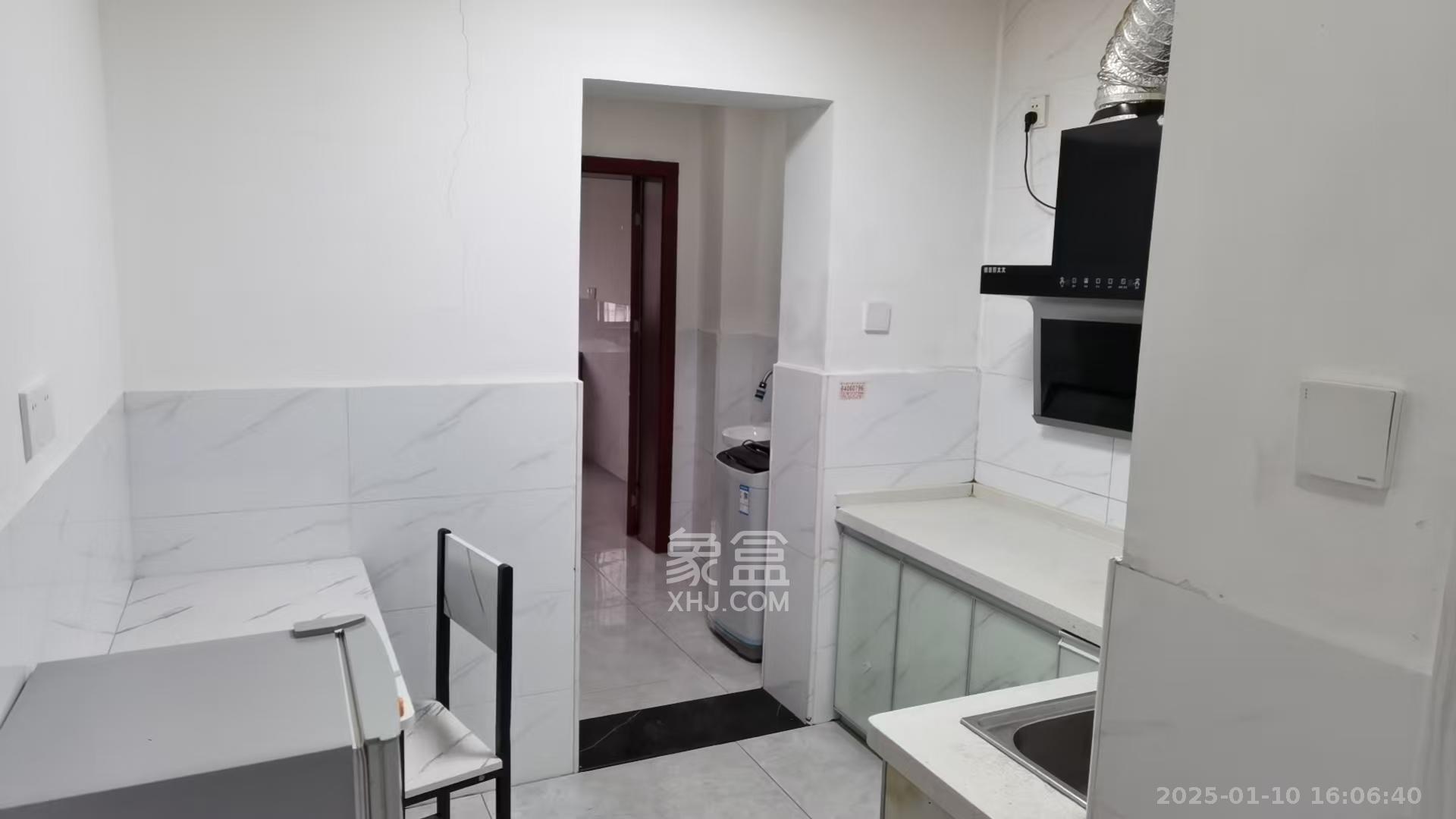 众鑫建材市场(长沙县星沙镇皮具市场) 1室1厅1卫 1200.0元/月 众鑫建材市场(长沙县星沙镇皮具市场) 1室1厅1卫 1200.0元/月室内图