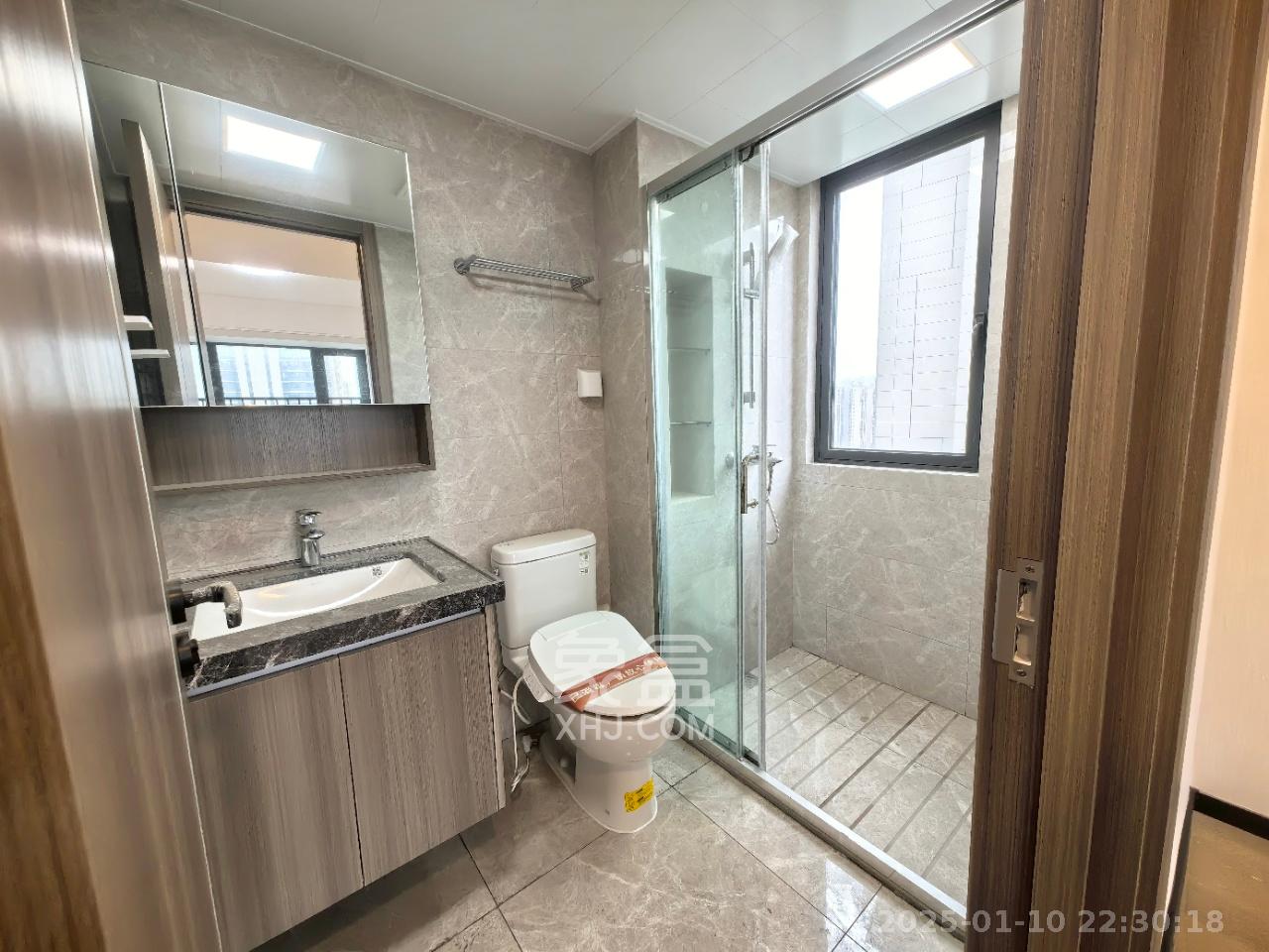 中海阅溪府 5室2厅2卫 4500.0元/月 中海阅溪府 5室2厅2卫 4500.0元/月室内图