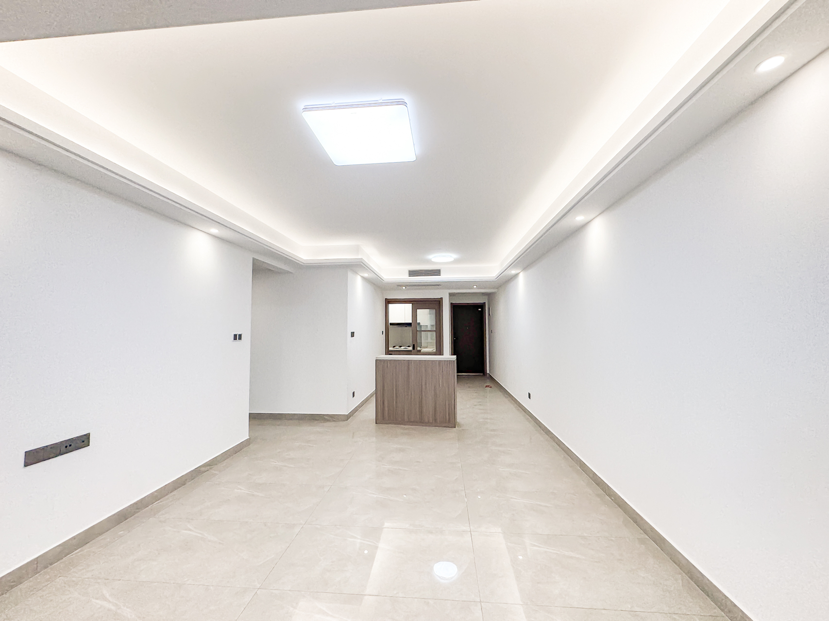 金富湘江悦城  4室2厅2卫    145.0万 金富湘江悦城  4室2厅2卫    145.0万客厅