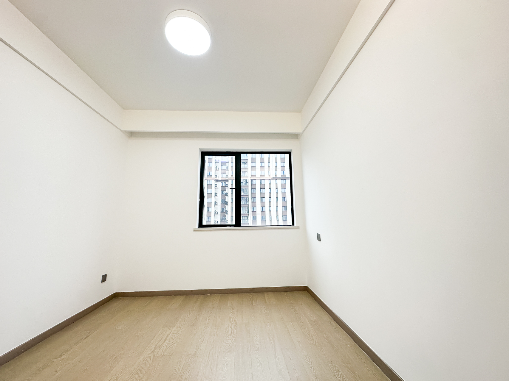 金富湘江悦城  4室2厅2卫    145.0万 金富湘江悦城  4室2厅2卫    145.0万卧室