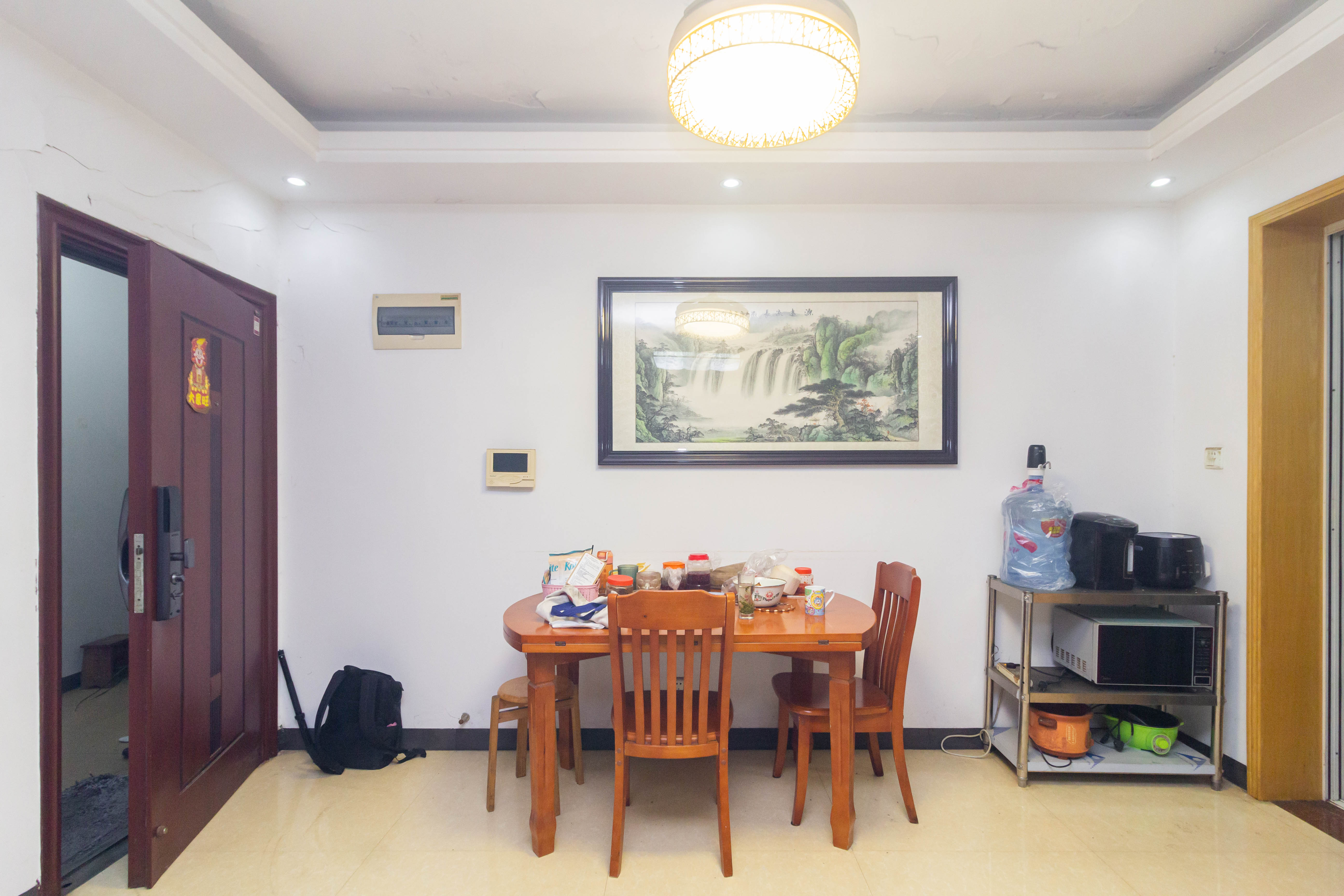 中国铁建国际城一期  4室2厅2卫    69.8万 中国铁建国际城一期  4室2厅2卫    69.8万客厅