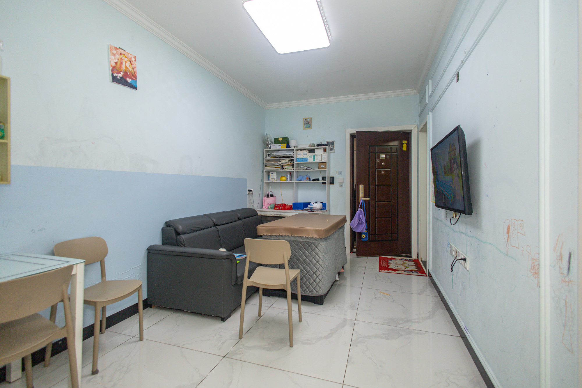 恒基凯旋门三期 2室2厅1卫 46.8万 恒基凯旋门三期 2室2厅1卫 46.8万客厅