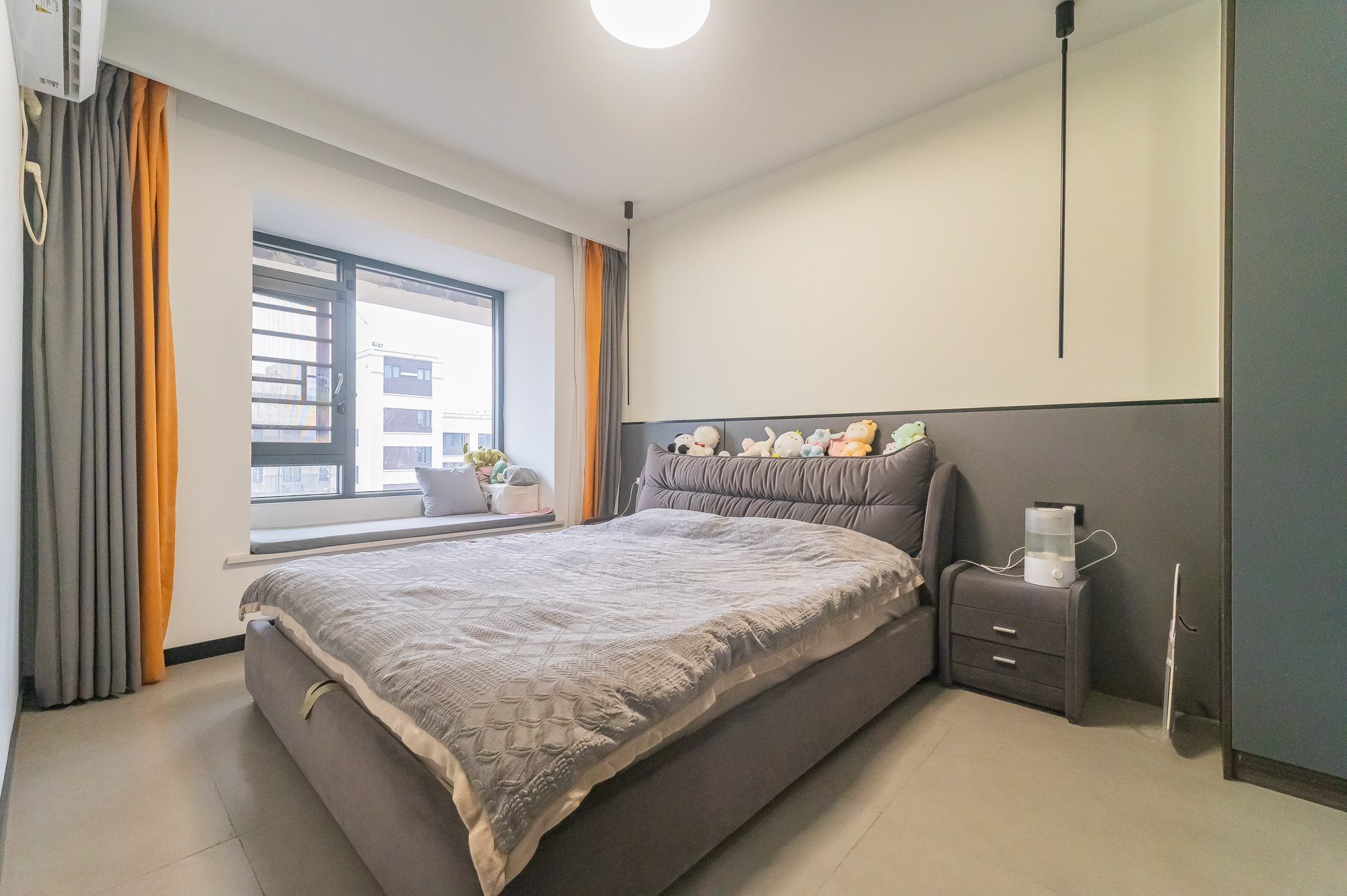 旭辉美的东樾城  3室2厅1卫    106.8万 旭辉美的东樾城  3室2厅1卫    106.8万卧室