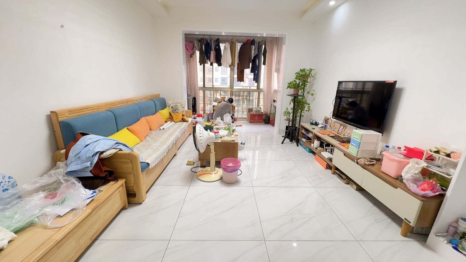 庐山春天早安华晨  3室2厅2卫    65.0万 庐山春天早安华晨  3室2厅2卫    65.0万