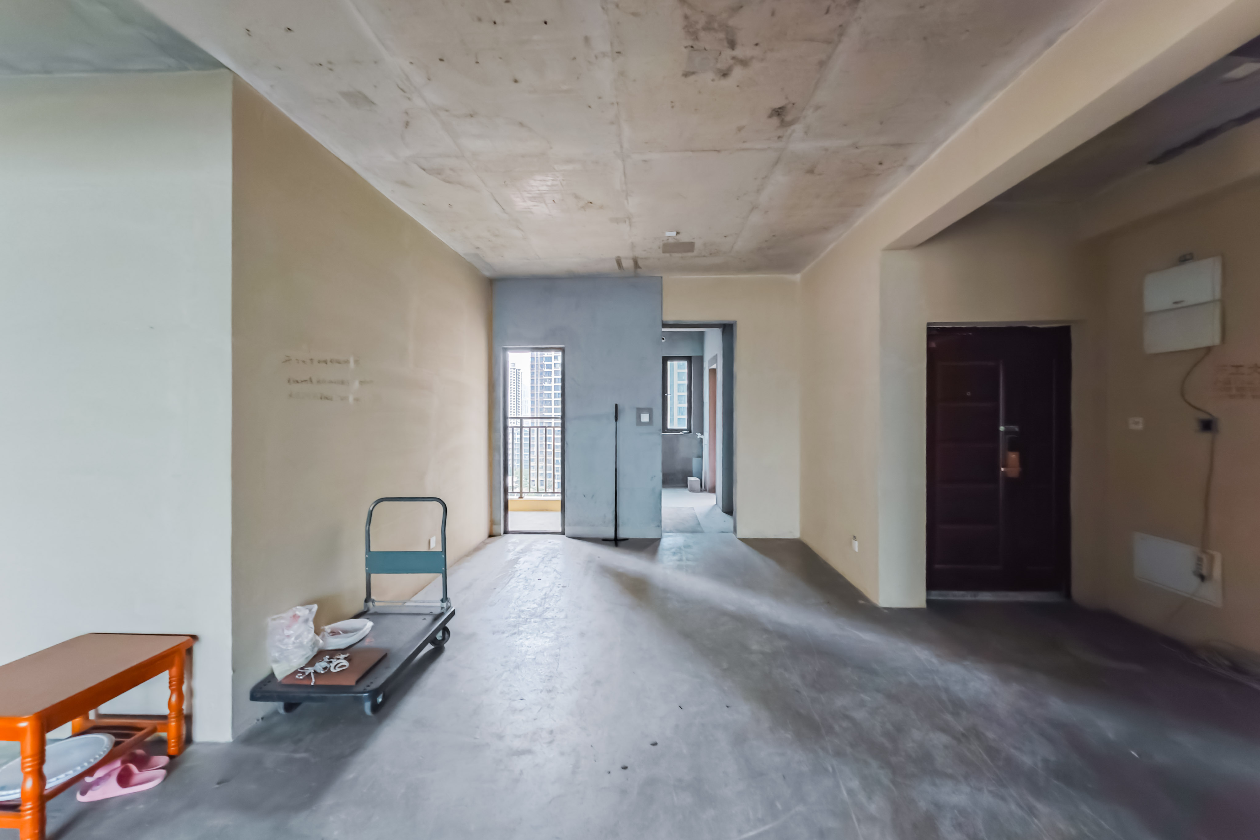 世茂璀璨天城  4室2厅2卫    215.0万 世茂璀璨天城  4室2厅2卫    215.0万其他