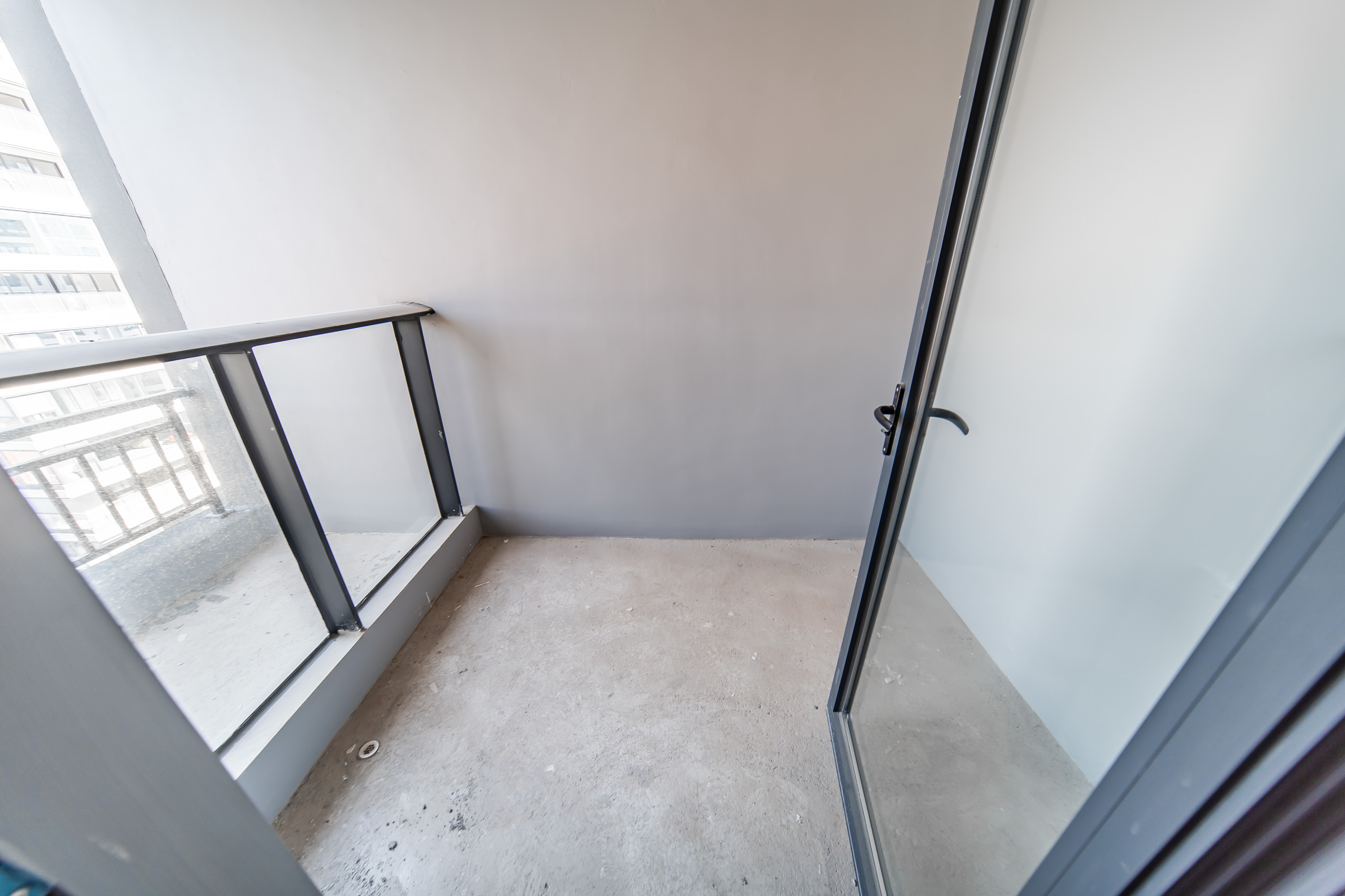 梦想麓隐桐溪 5室2厅4卫 300.0万 梦想麓隐桐溪 5室2厅4卫 300.0万阳台