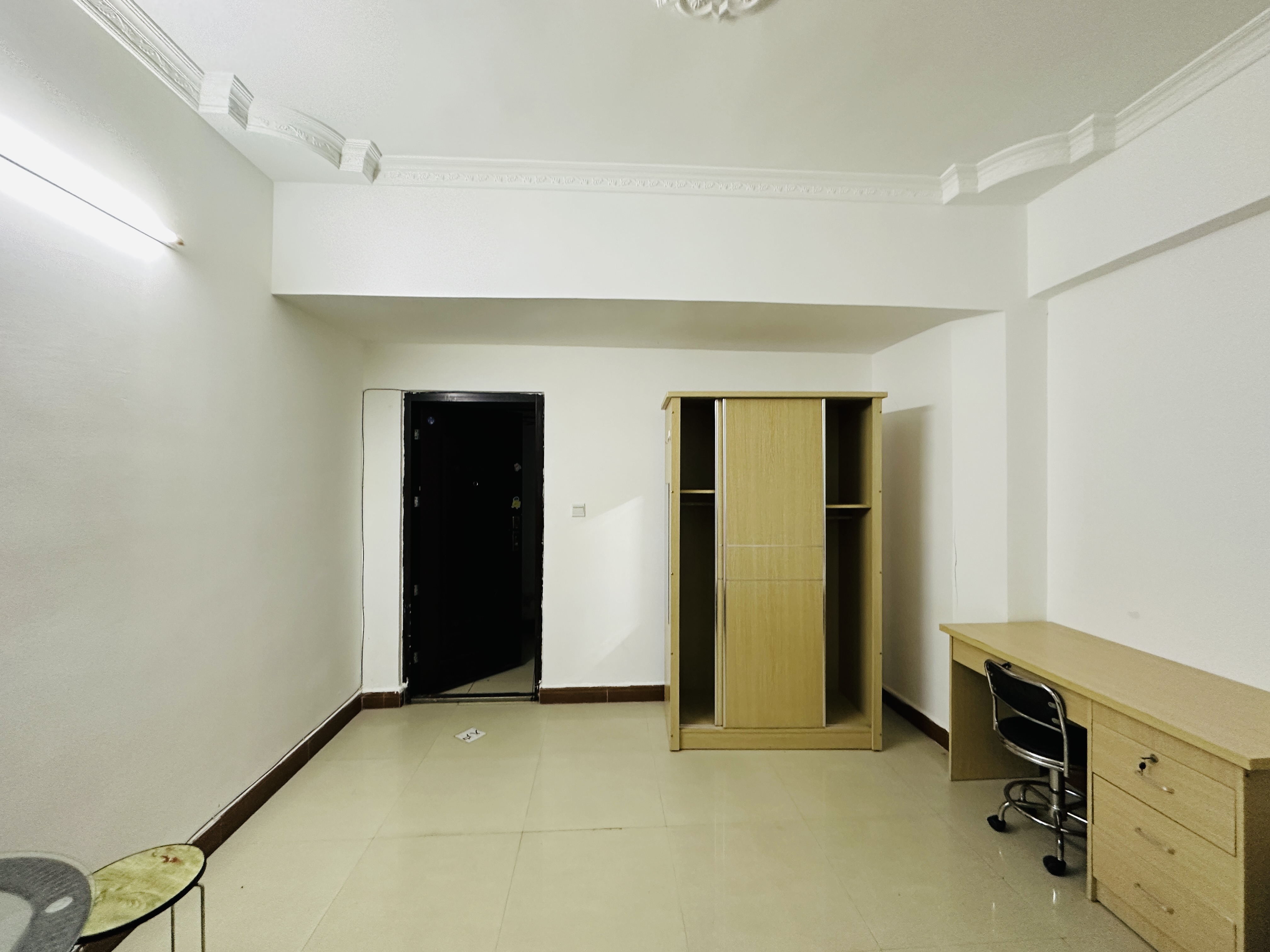 和平城市广场 1室1厅1卫 32.8万 和平城市广场 1室1厅1卫 32.8万客厅