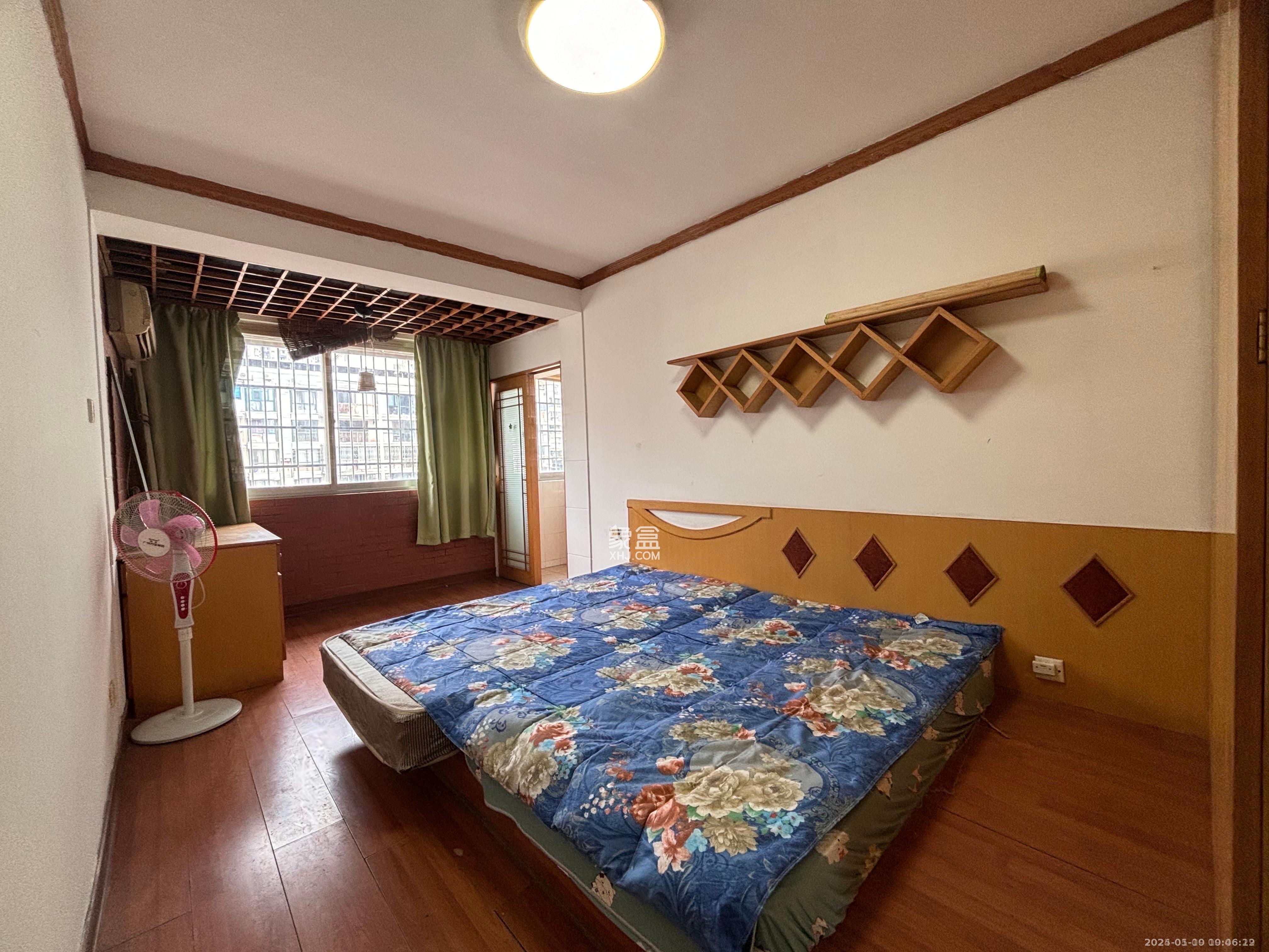 天龙花园 3室2厅2卫 2380.0元/月 天龙花园 3室2厅2卫 2380.0元/月室内图