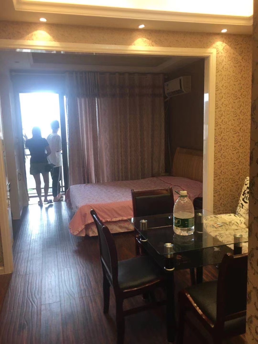 万豪城市花园 1室1厅1卫 1300.0元/月 万豪城市花园 1室1厅1卫 1300.0元/月室内图