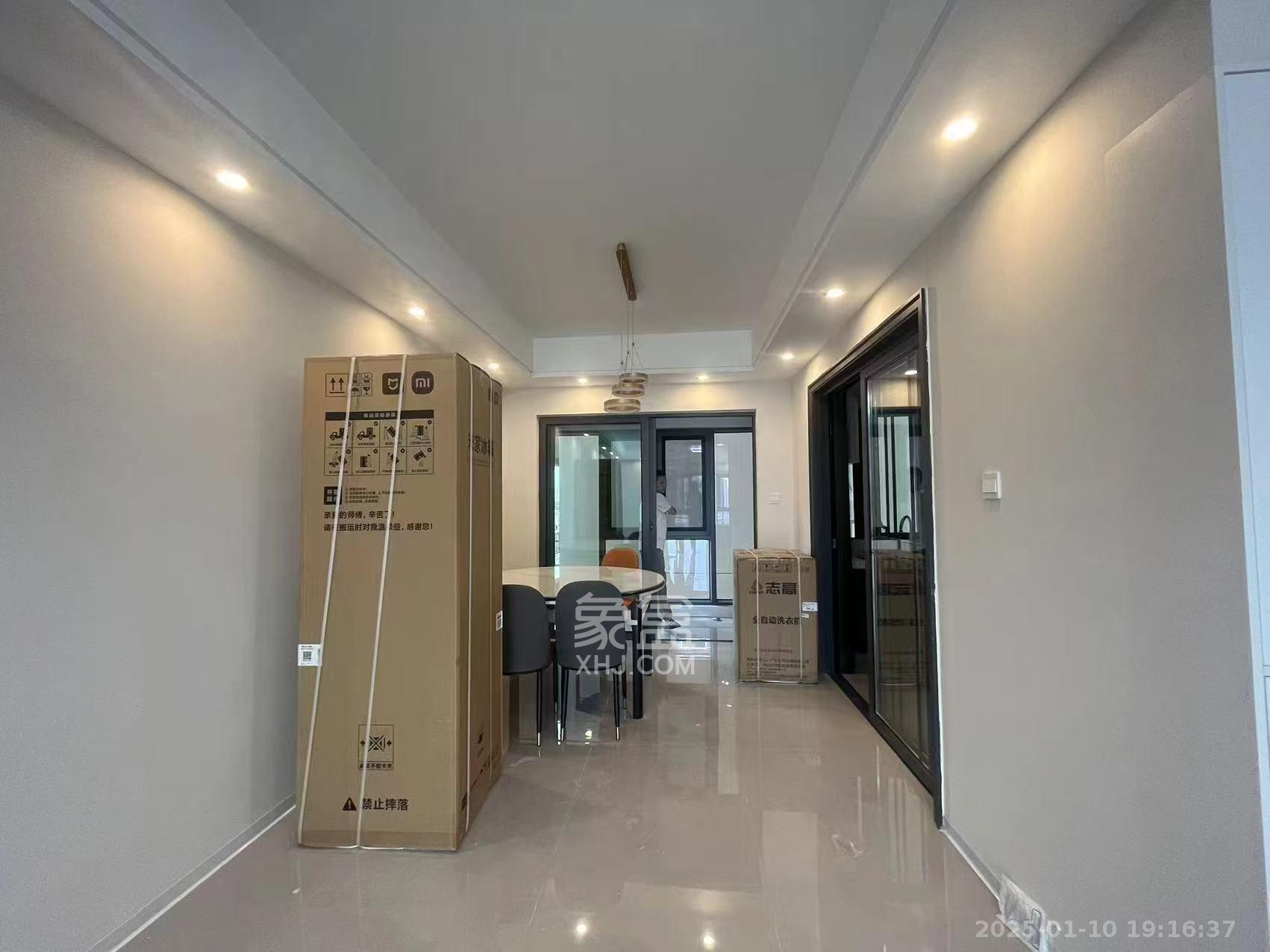 潇湘名城(新里程潇湘名城) 3室2厅2卫 3200.0元/月 潇湘名城(新里程潇湘名城) 3室2厅2卫 3200.0元/月室内图