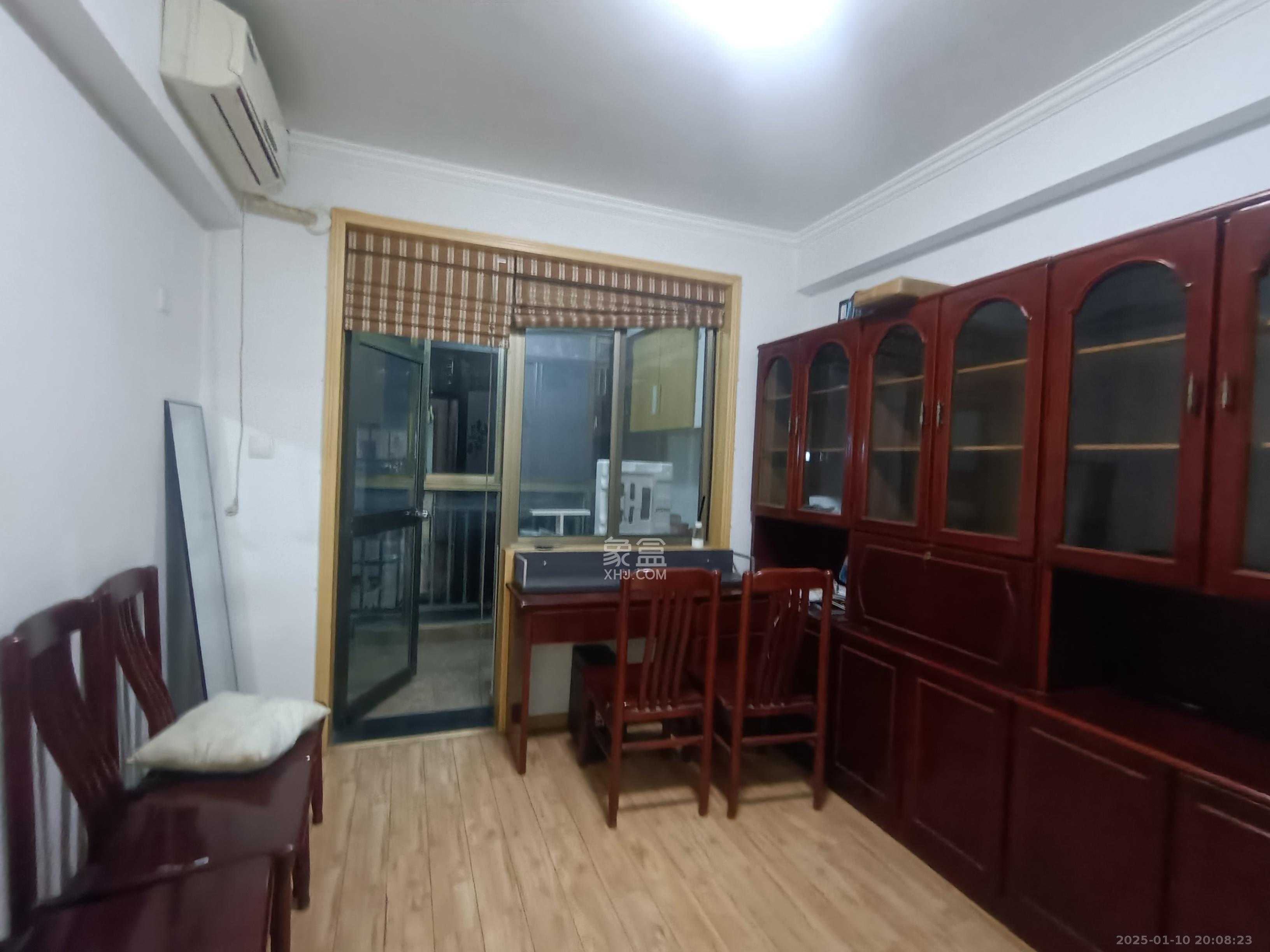 锦湘国际星城二期(锦雅苑) 3室2厅2卫 2600.0元/月 锦湘国际星城二期(锦雅苑) 3室2厅2卫 2600.0元/月室内图