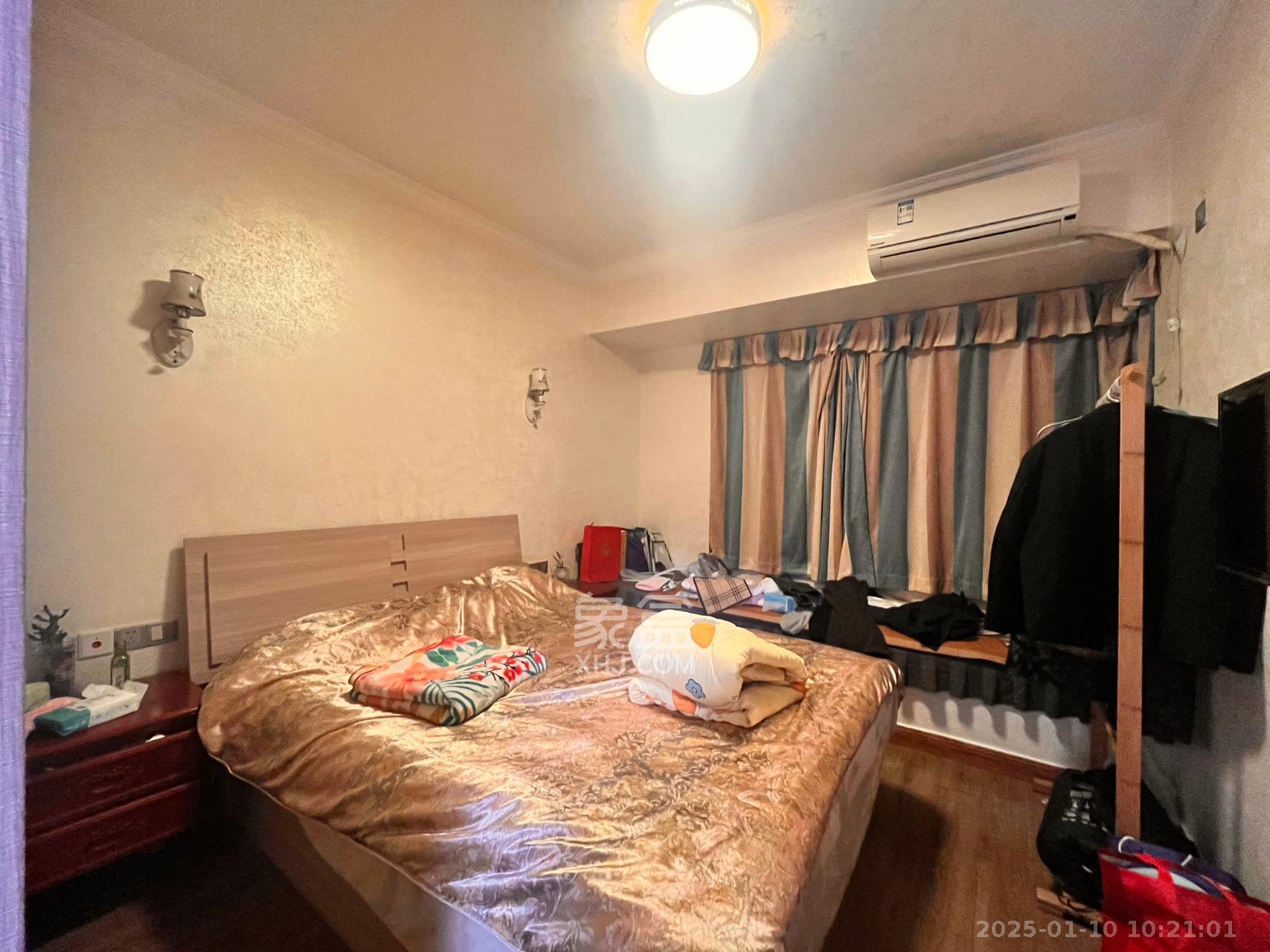 荣悦台 2室2厅1卫 2900.0元/月 荣悦台 2室2厅1卫 2900.0元/月室内图