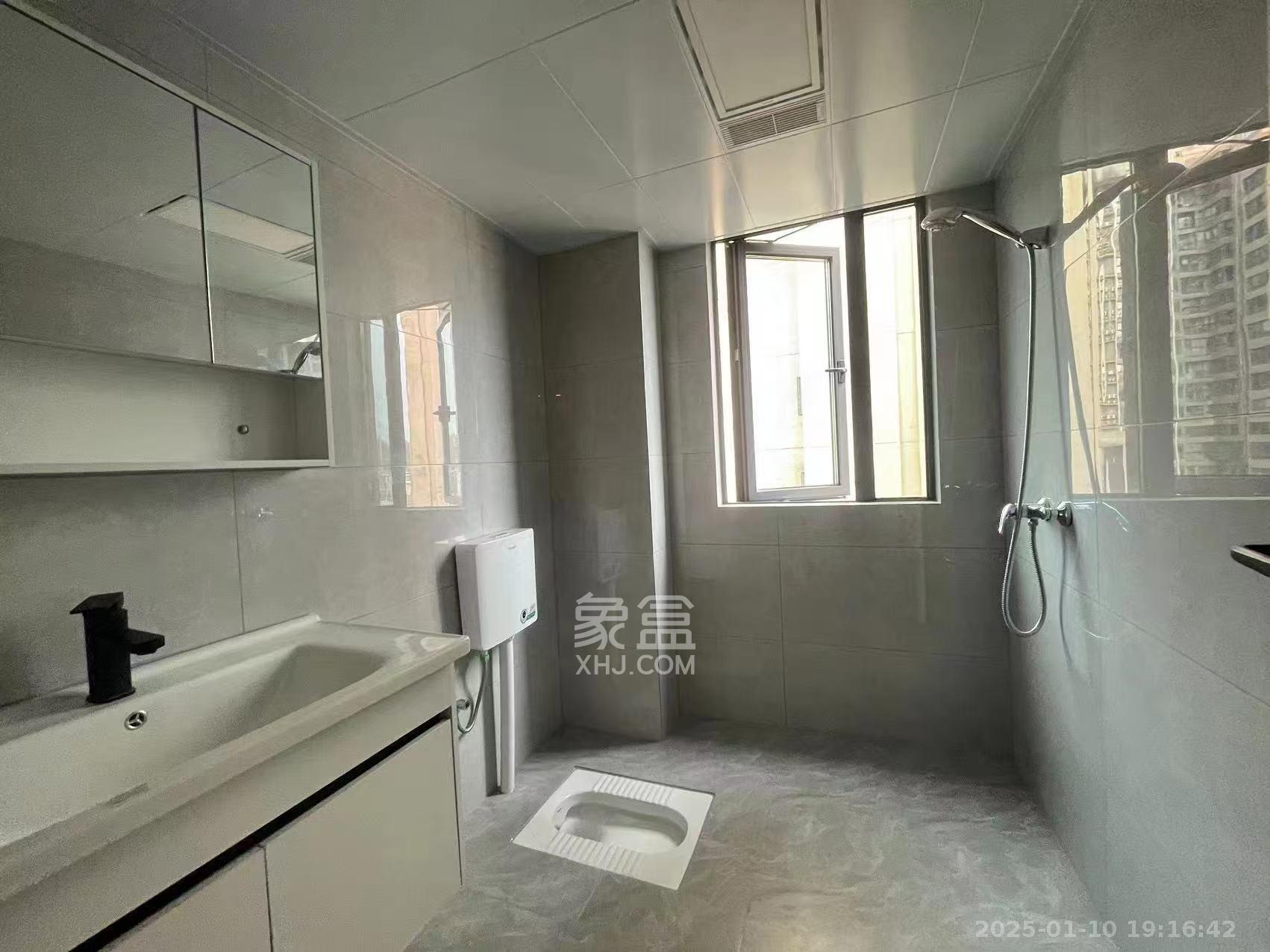 潇湘名城(新里程潇湘名城) 3室2厅2卫 3200.0元/月 潇湘名城(新里程潇湘名城) 3室2厅2卫 3200.0元/月室内图