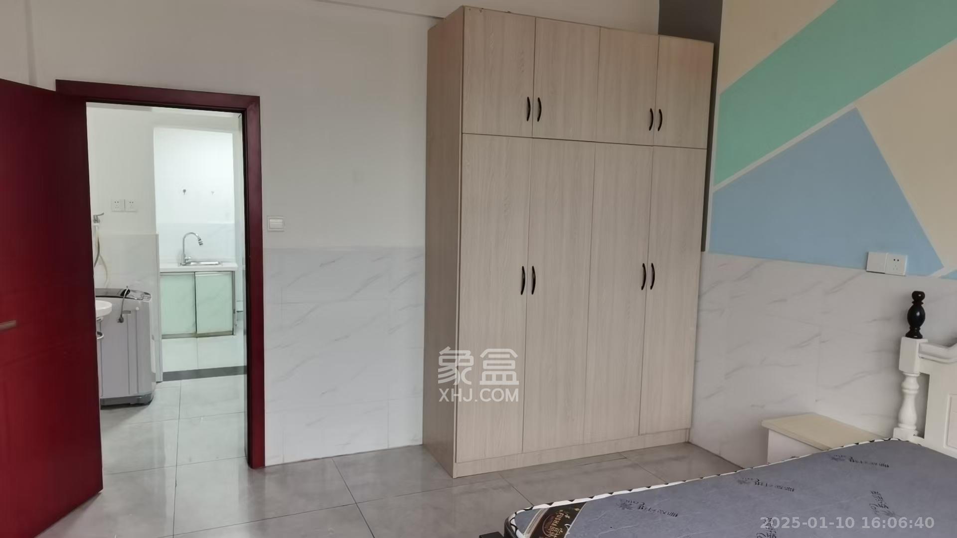 众鑫建材市场(长沙县星沙镇皮具市场) 1室1厅1卫 1200.0元/月 众鑫建材市场(长沙县星沙镇皮具市场) 1室1厅1卫 1200.0元/月室内图