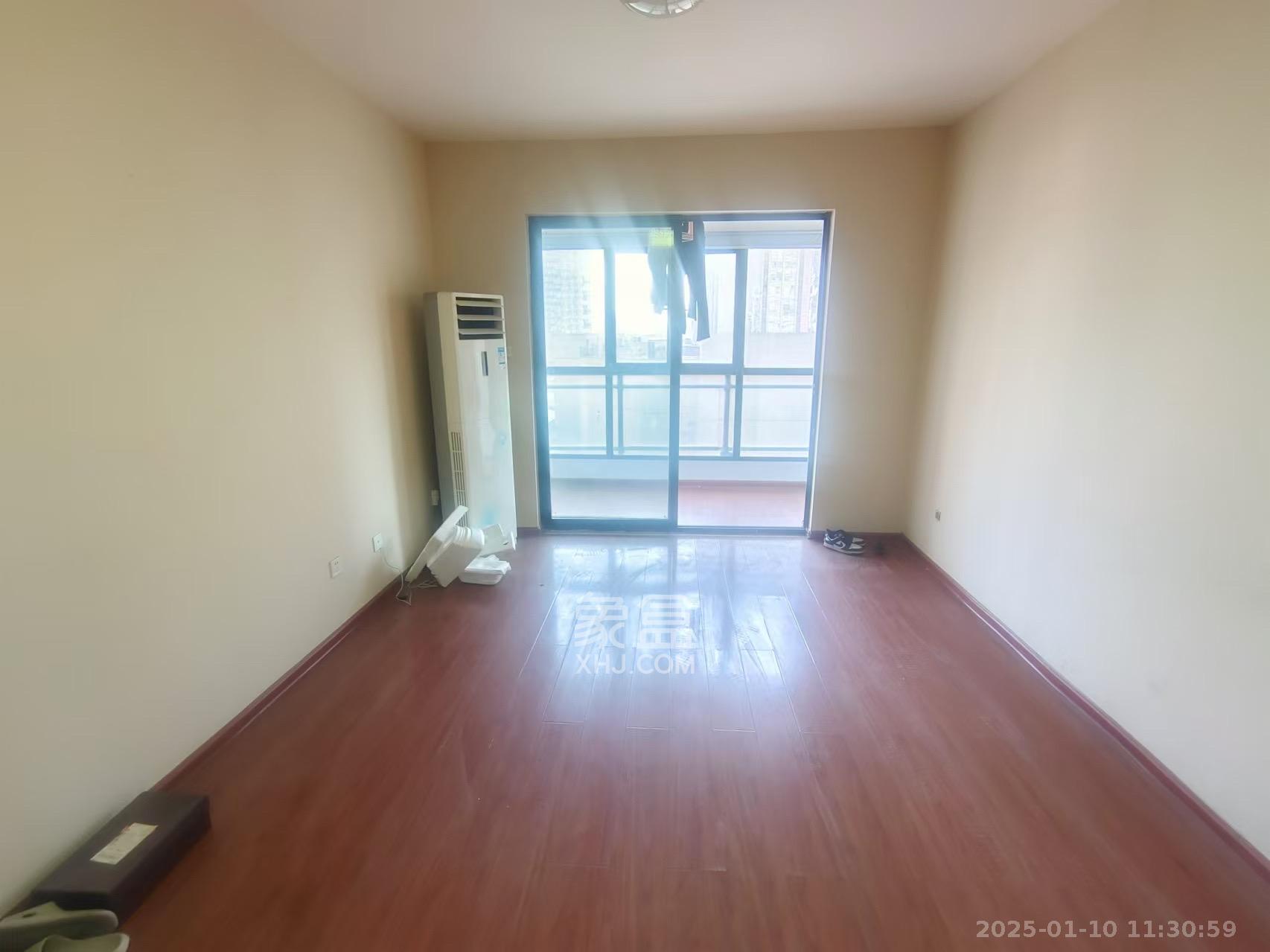 奥克斯广场 3室1厅1卫 2600.0元/月 奥克斯广场 3室1厅1卫 2600.0元/月室内图