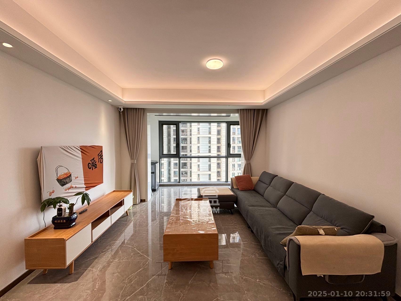 长沙溪山悦  3室2厅2卫    2500.0元/月 长沙溪山悦  3室2厅2卫    2500.0元/月室内图