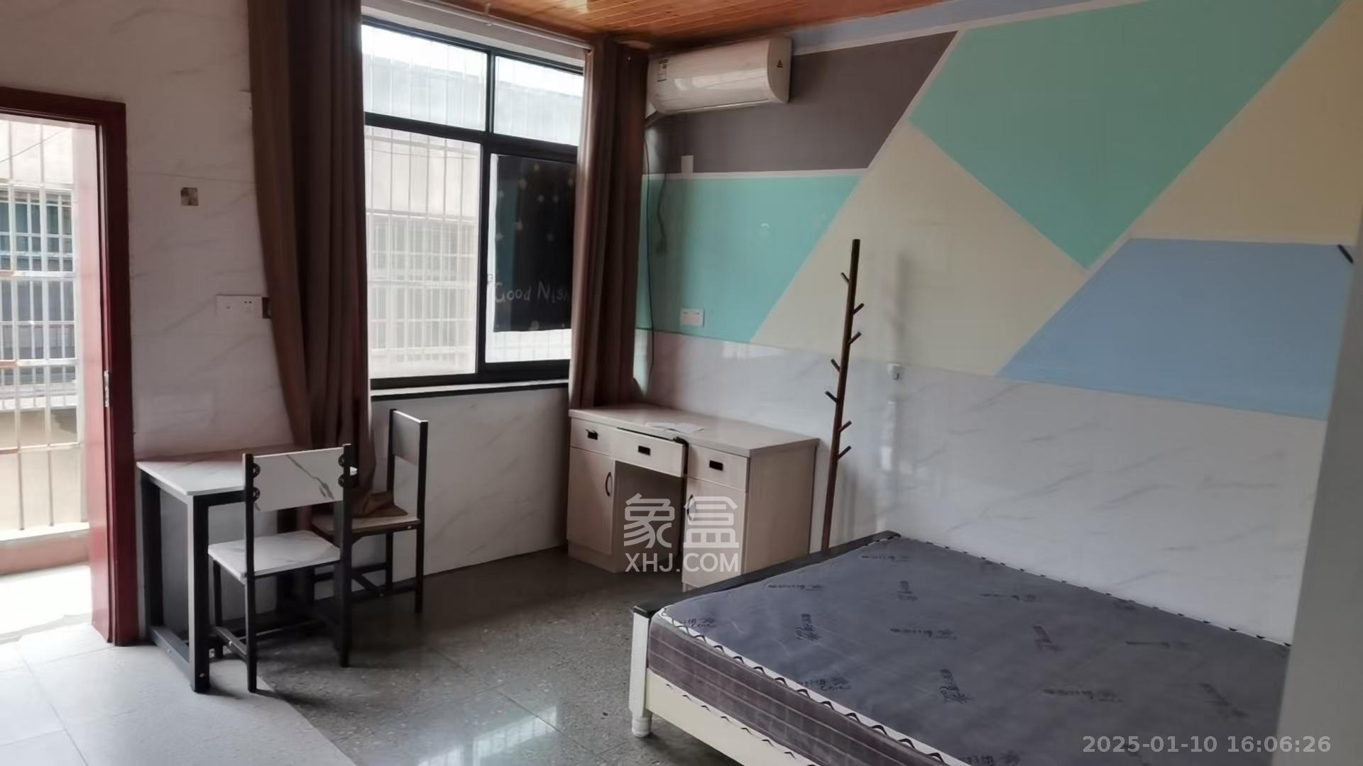 众鑫建材市场(长沙县星沙镇皮具市场) 1室1厅1卫 1200.0元/月 众鑫建材市场(长沙县星沙镇皮具市场) 1室1厅1卫 1200.0元/月室内图