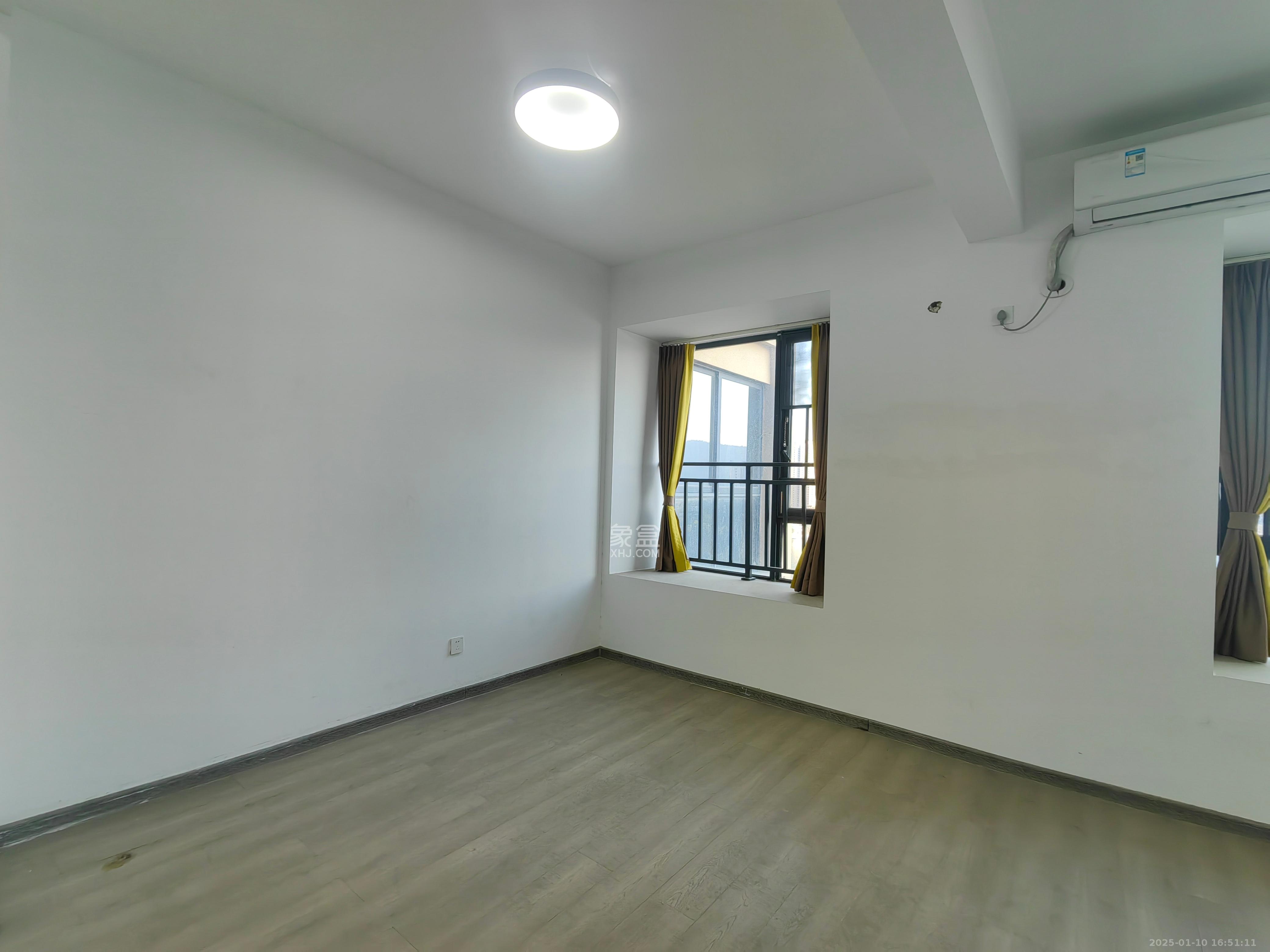 中建梅溪湖中心  4室2厅3卫   5500.00元/月室内图