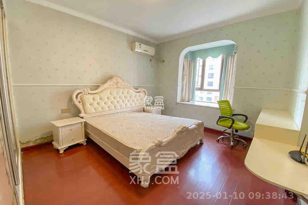 米兰春天  4室2厅2卫    2500.0元/月 米兰春天  4室2厅2卫    2500.0元/月室内图