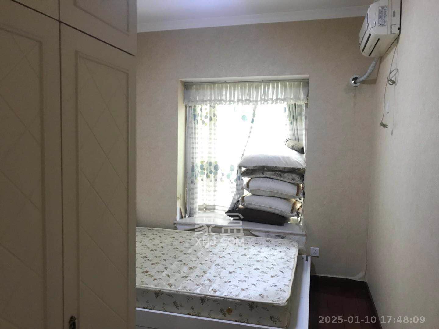 华雅花园 3室2厅1卫 3500.0元/月 华雅花园 3室2厅1卫 3500.0元/月室内图