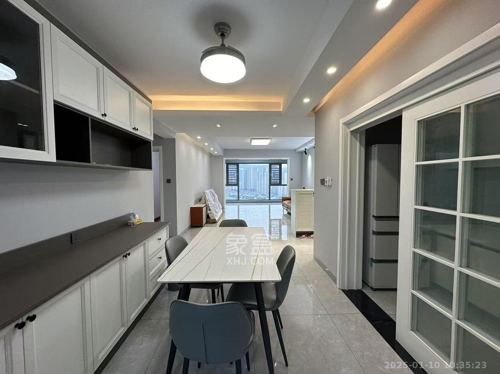 中建梅溪湖中心 4室2厅2卫 4900.0元/月 中建梅溪湖中心 4室2厅2卫 4900.0元/月室内图