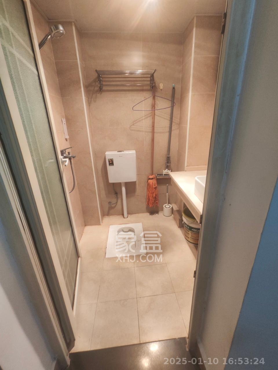 云鼎公馆 1室0厅1卫 1700.0元/月 云鼎公馆 1室0厅1卫 1700.0元/月室内图