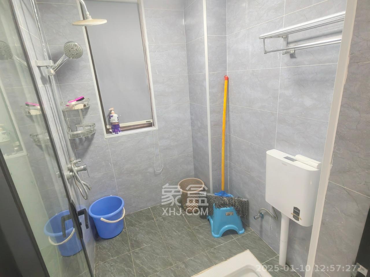 卓越蔚蓝城邦 3室1厅1卫 2000.0元/月 卓越蔚蓝城邦 3室1厅1卫 2000.0元/月室内图