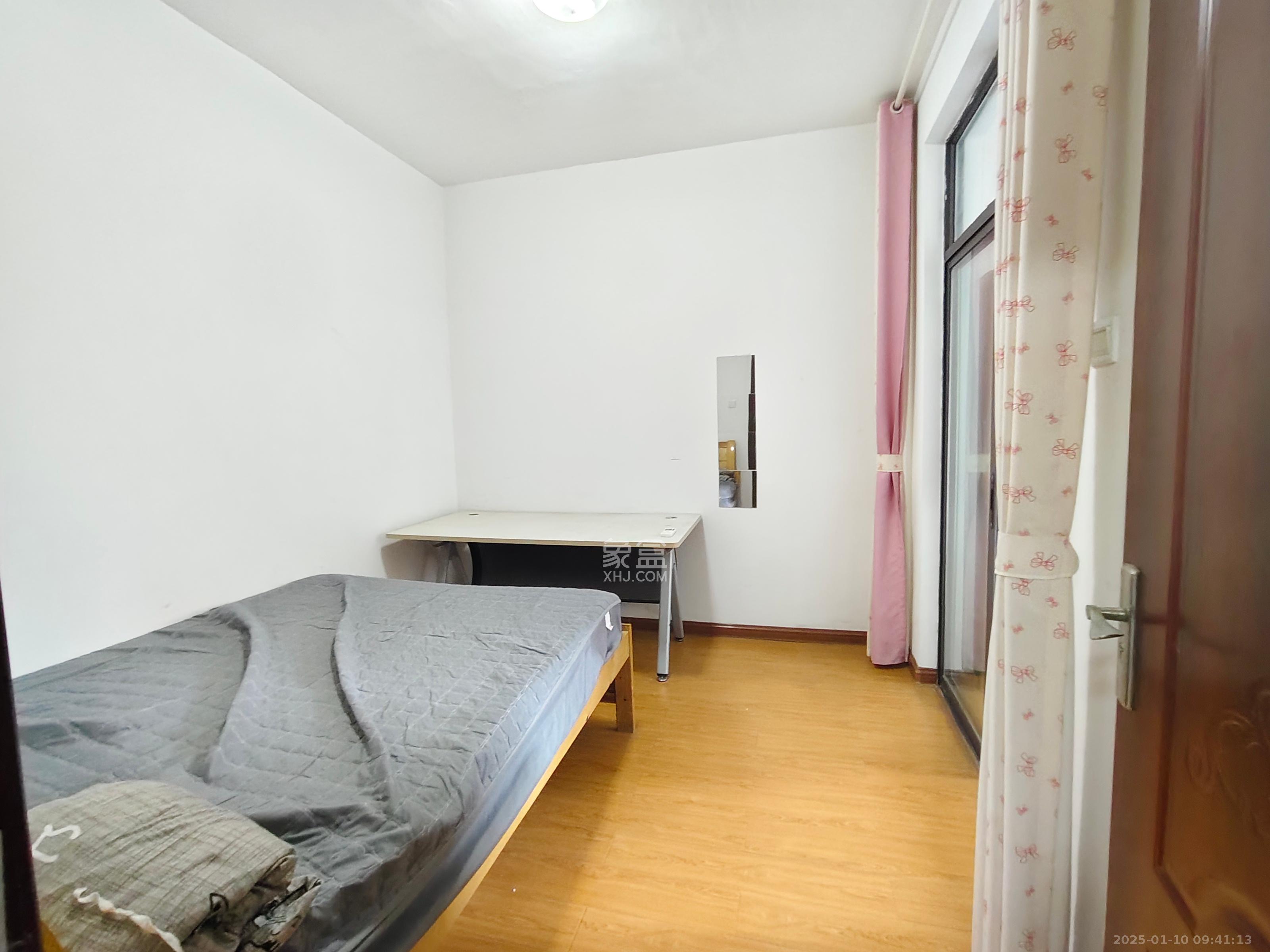 阳光丽城一期 3室2厅1卫 2500.0元/月 阳光丽城一期 3室2厅1卫 2500.0元/月室内图