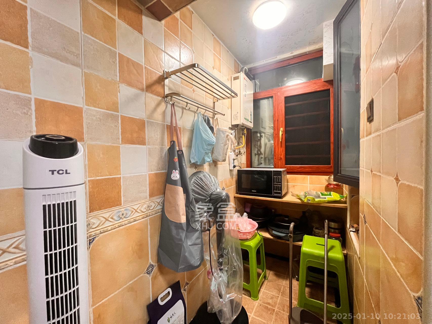 荣悦台 2室2厅1卫 2900.0元/月 荣悦台 2室2厅1卫 2900.0元/月室内图