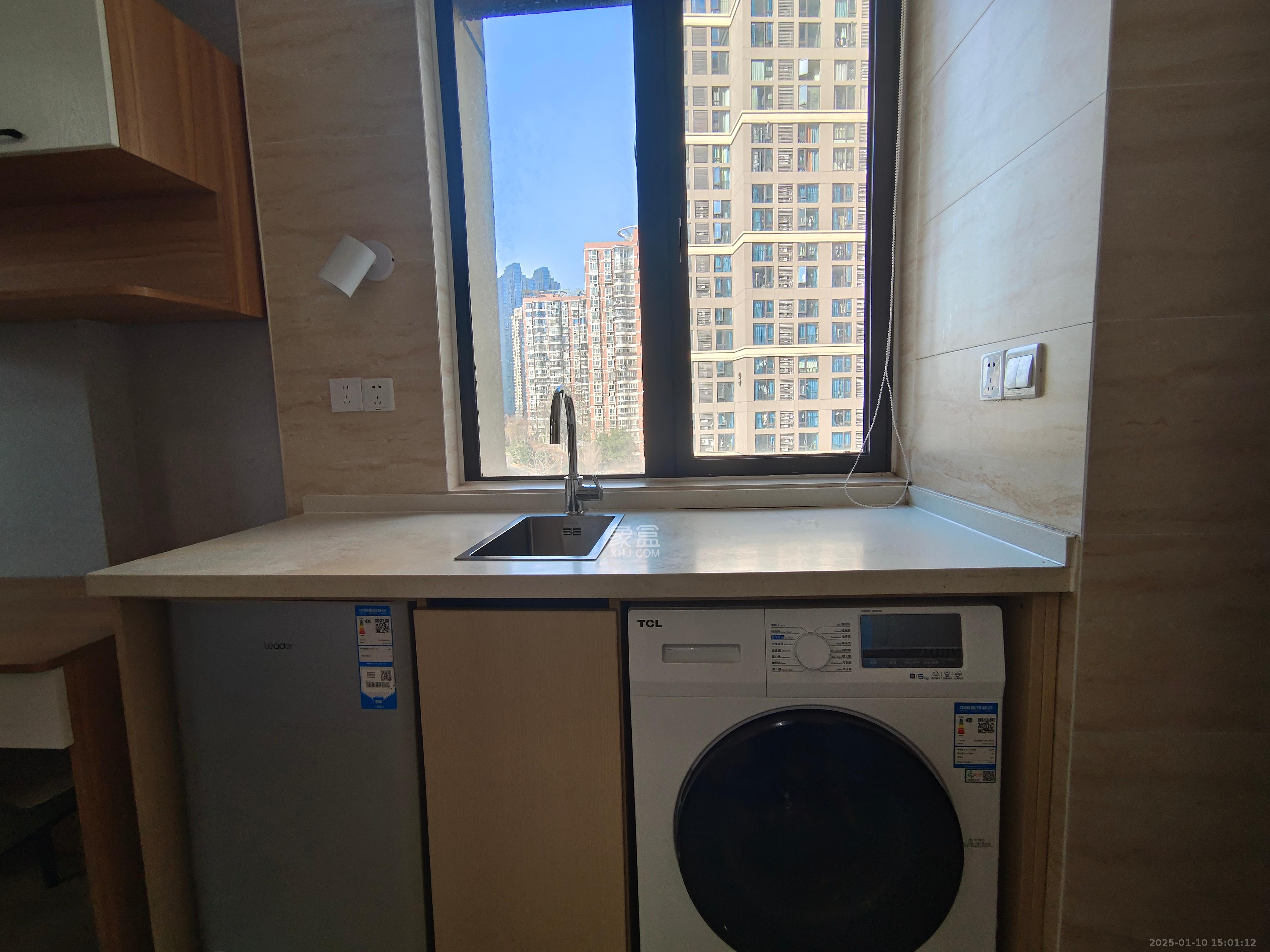 君合天玺 1室1厅1卫 1500.0元/月 君合天玺 1室1厅1卫 1500.0元/月室内图