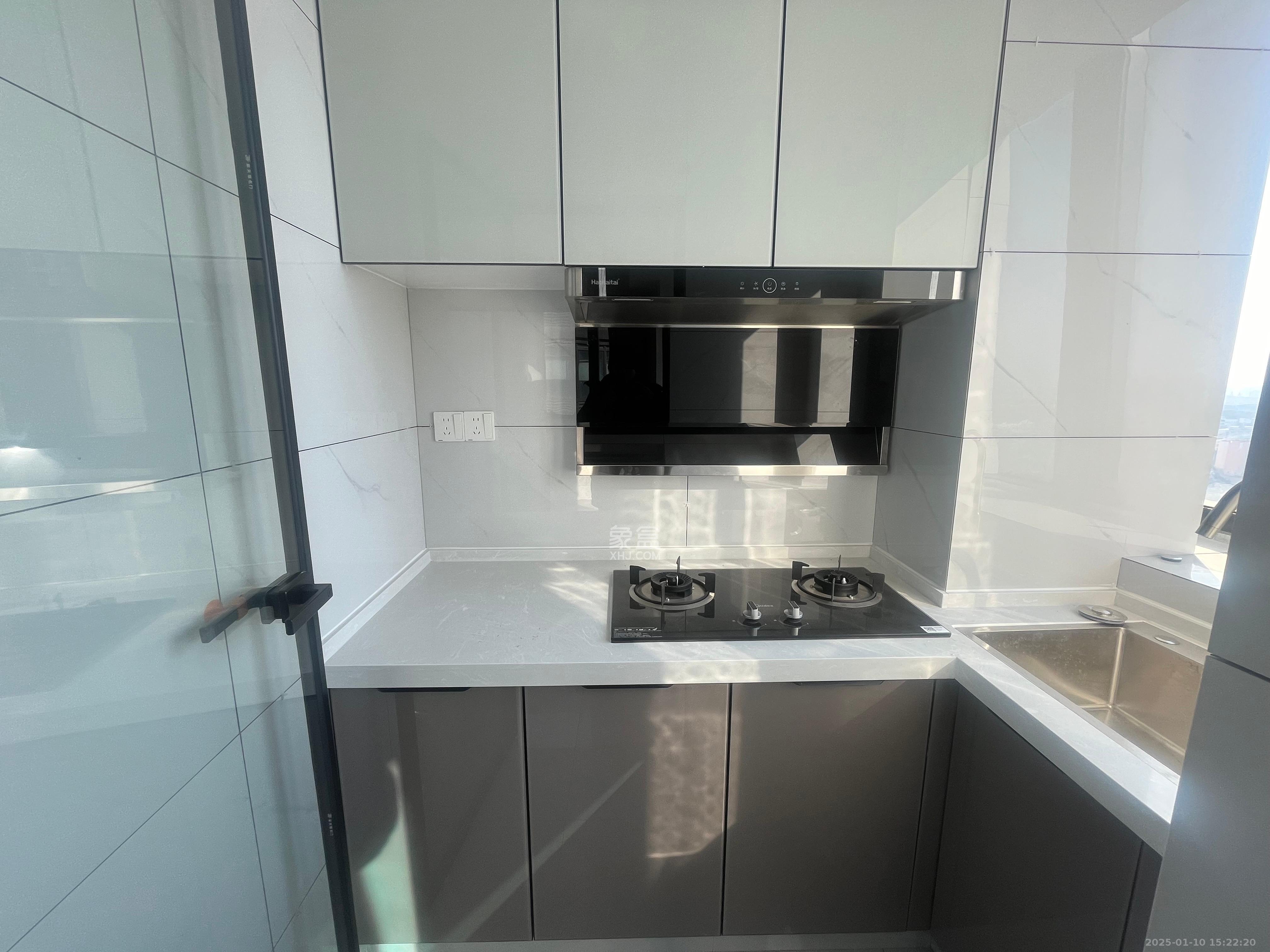 未来漫城 1室0厅0卫 1600.0元/月 未来漫城 1室0厅0卫 1600.0元/月室内图