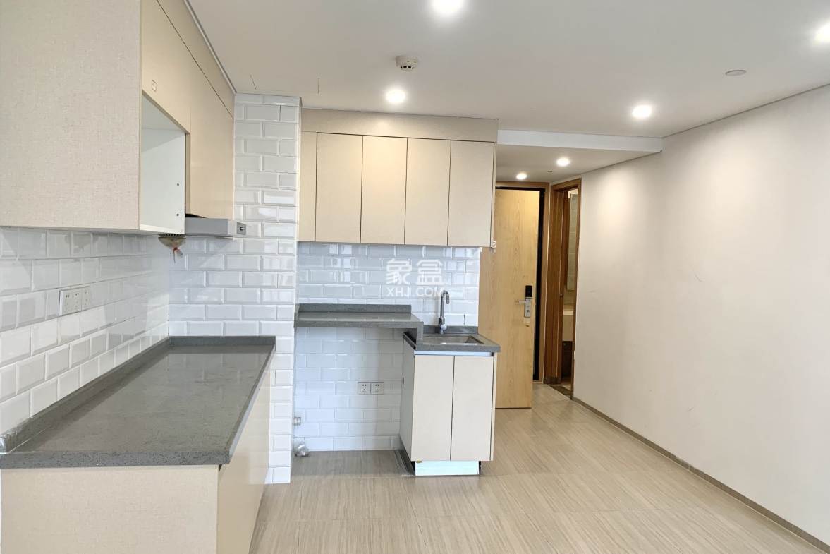 海航豪庭南苑 1室2厅1卫 120.0万 海航豪庭南苑 1室2厅1卫 120.0万室内图