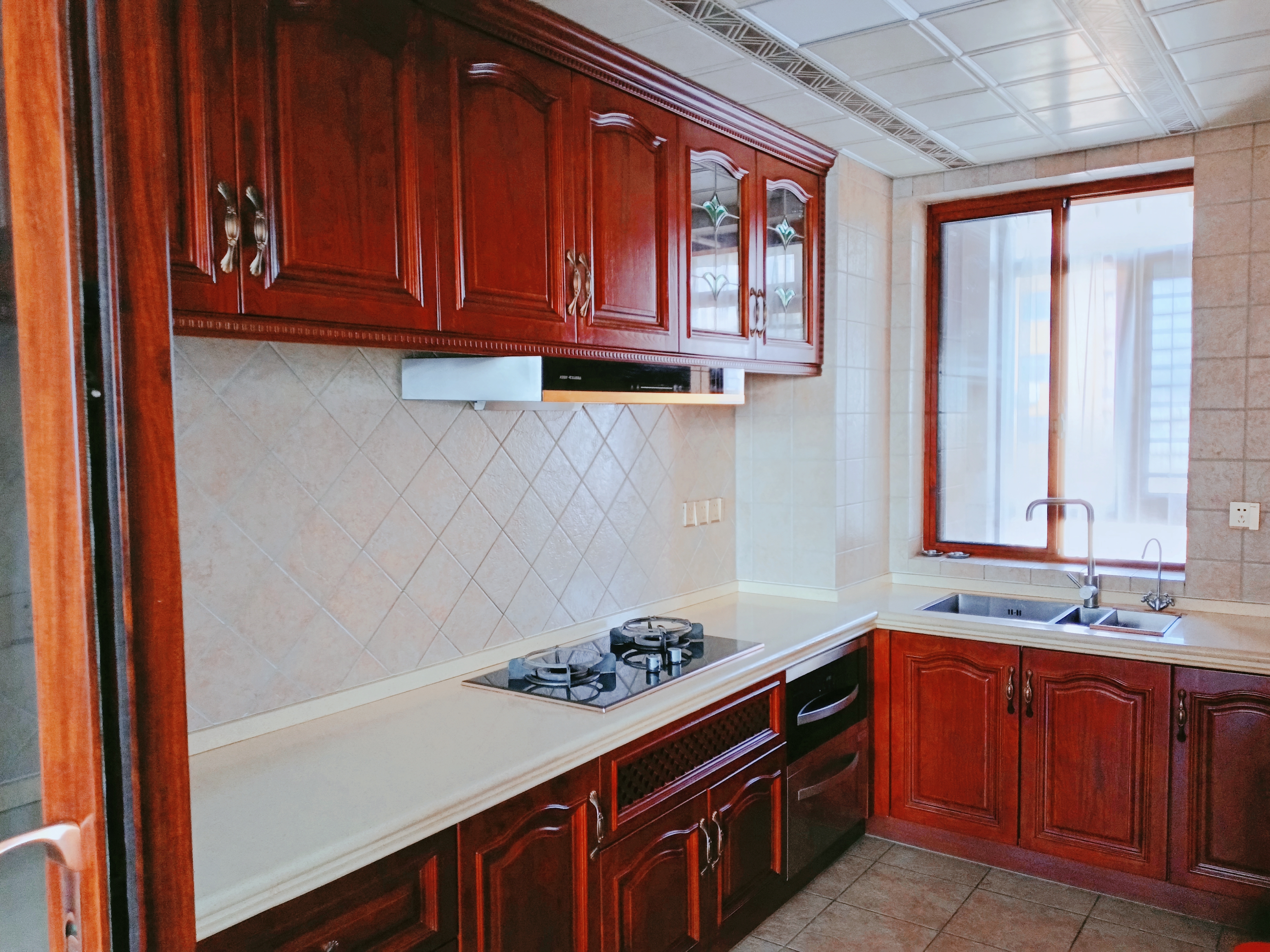 众一桂府  4室2厅2卫    3000.0元/月 众一桂府  4室2厅2卫    3000.0元/月室内图