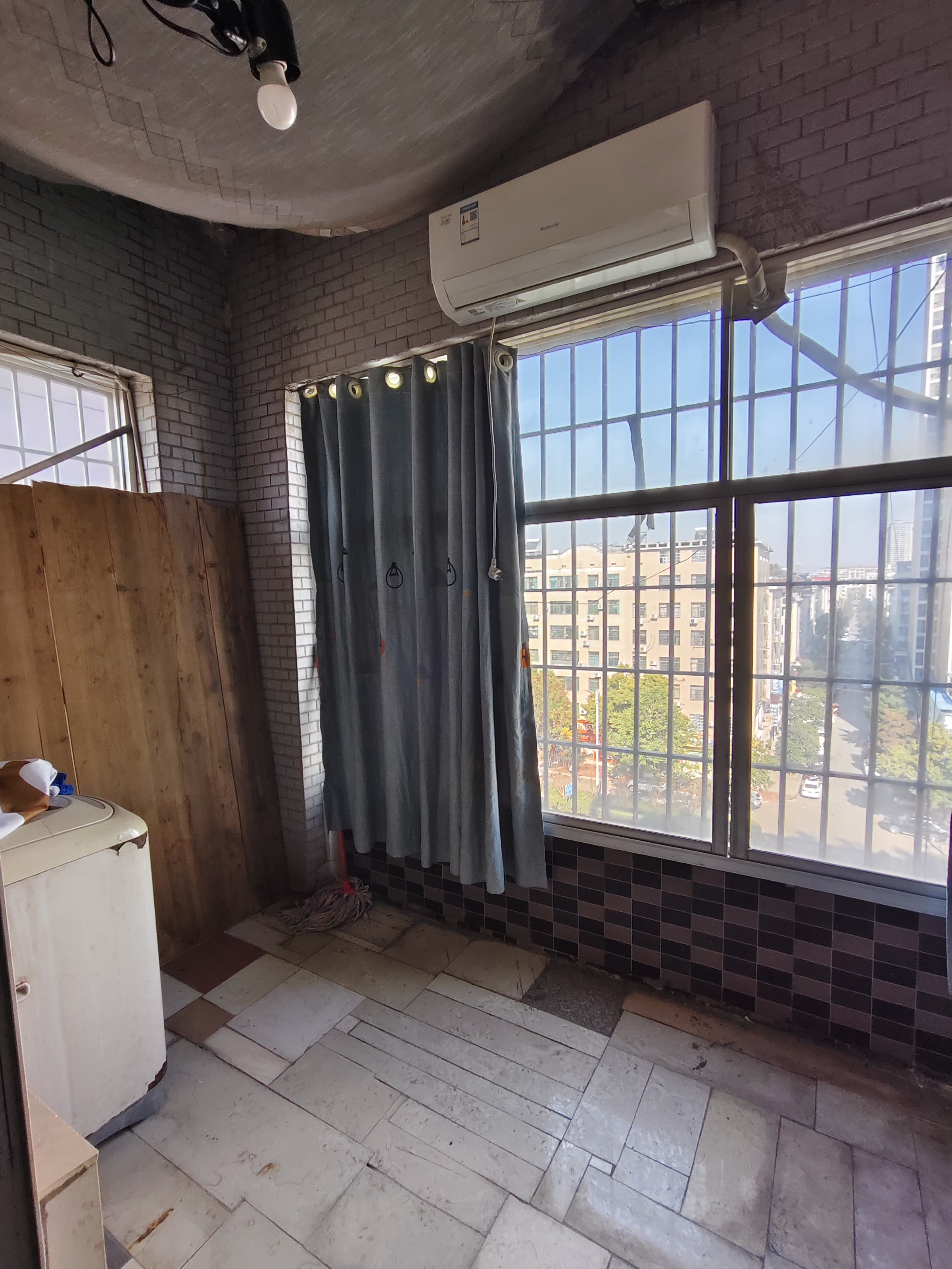 姑苏名园  1室1厅1卫    21.0万 姑苏名园  1室1厅1卫    21.0万客厅