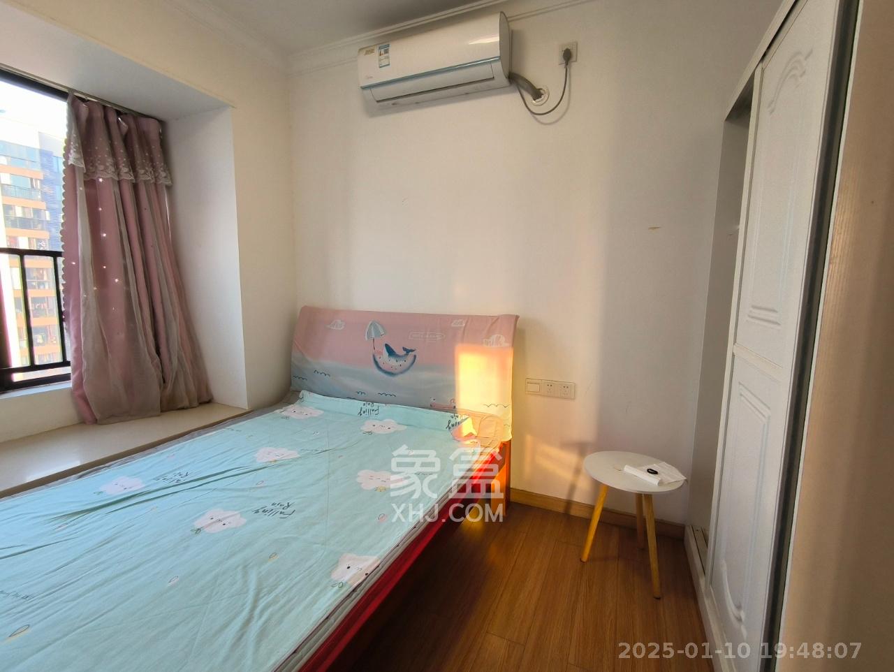 粟塘小区  3室1厅1卫    2500.0元/月 粟塘小区  3室1厅1卫    2500.0元/月室内图