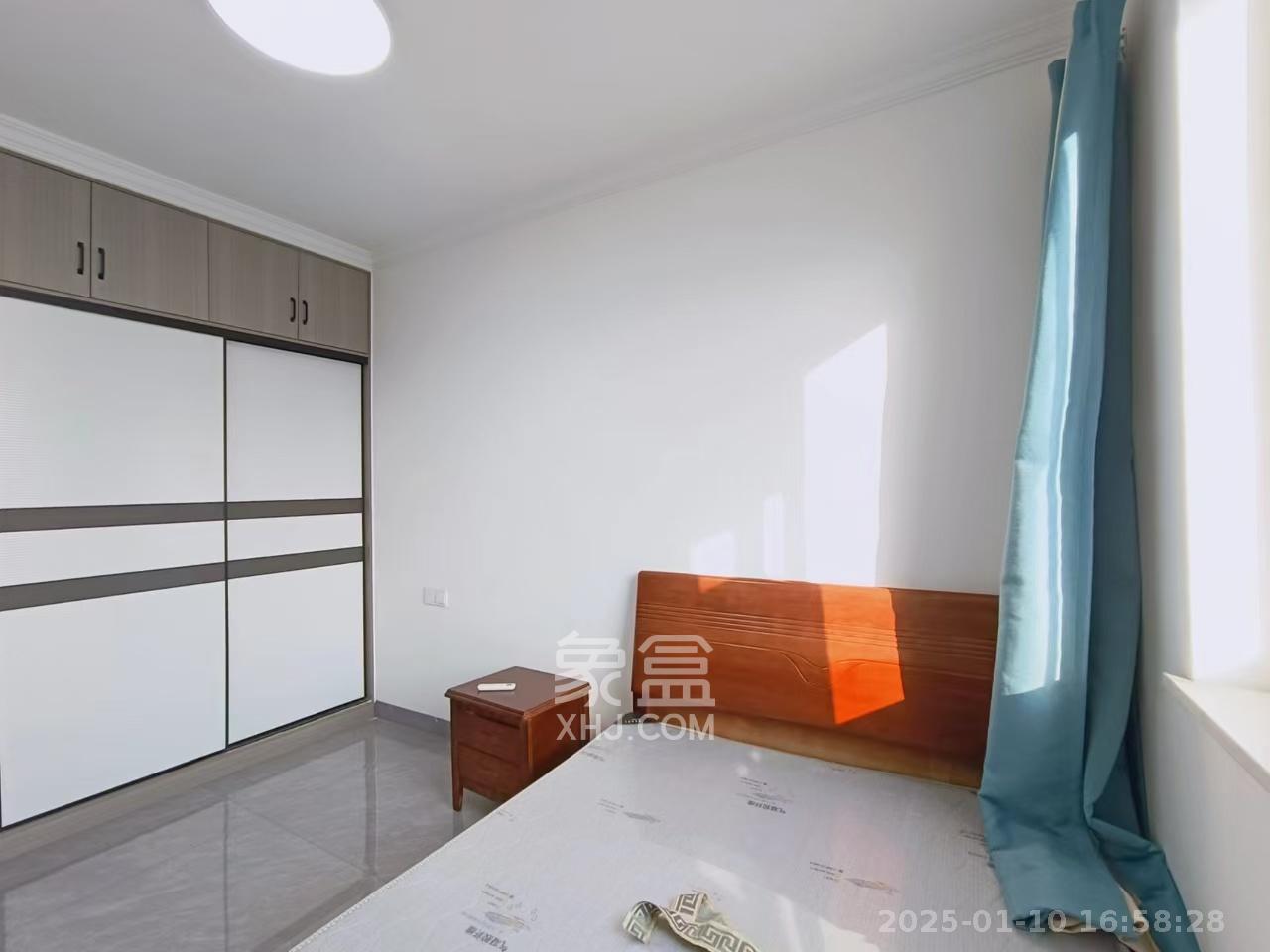 粮贸大厦 2室1厅1卫 2500.0元/月 粮贸大厦 2室1厅1卫 2500.0元/月室内图