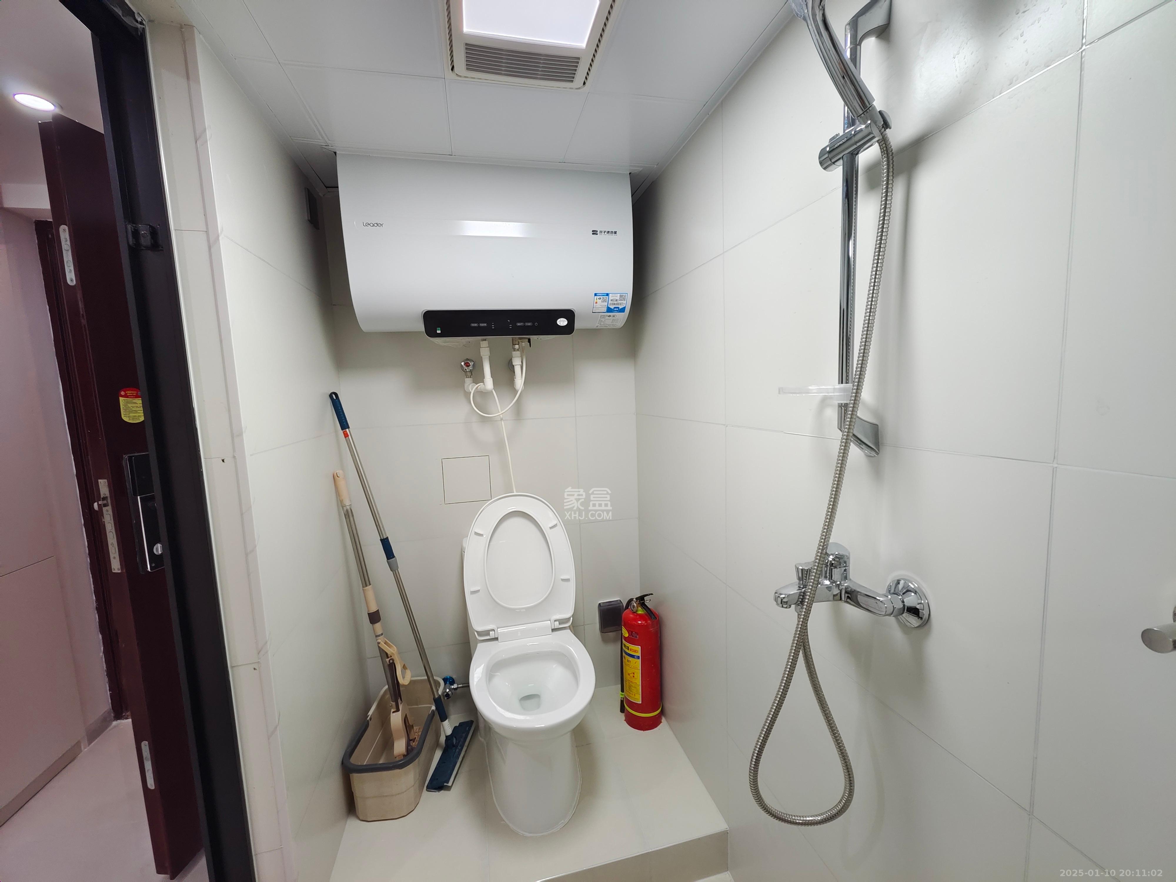 保利天禧EF区 1室1厅1卫 2000.0元/月 保利天禧EF区 1室1厅1卫 2000.0元/月室内图