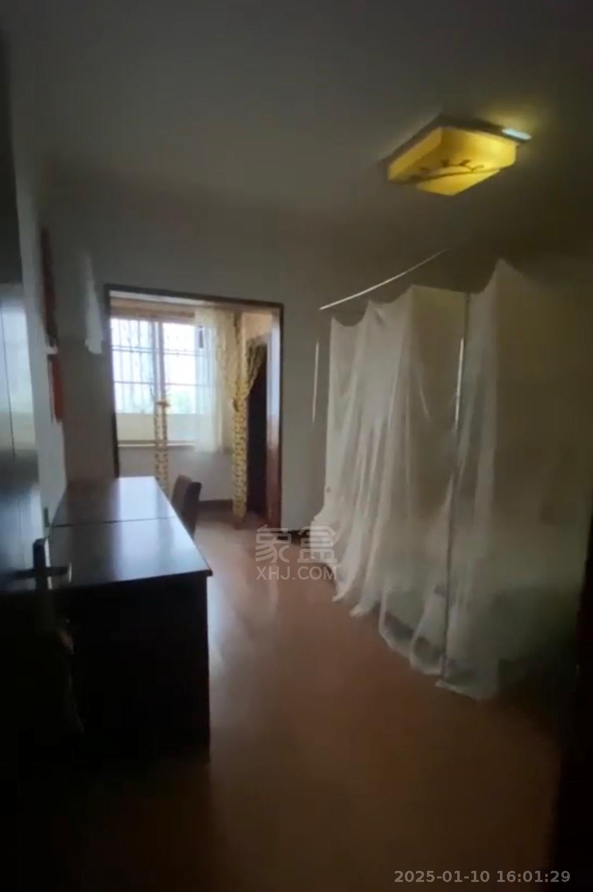 蓝马大厦住宅楼 1室0厅0卫 1000.0元/月 蓝马大厦住宅楼 1室0厅0卫 1000.0元/月室内图