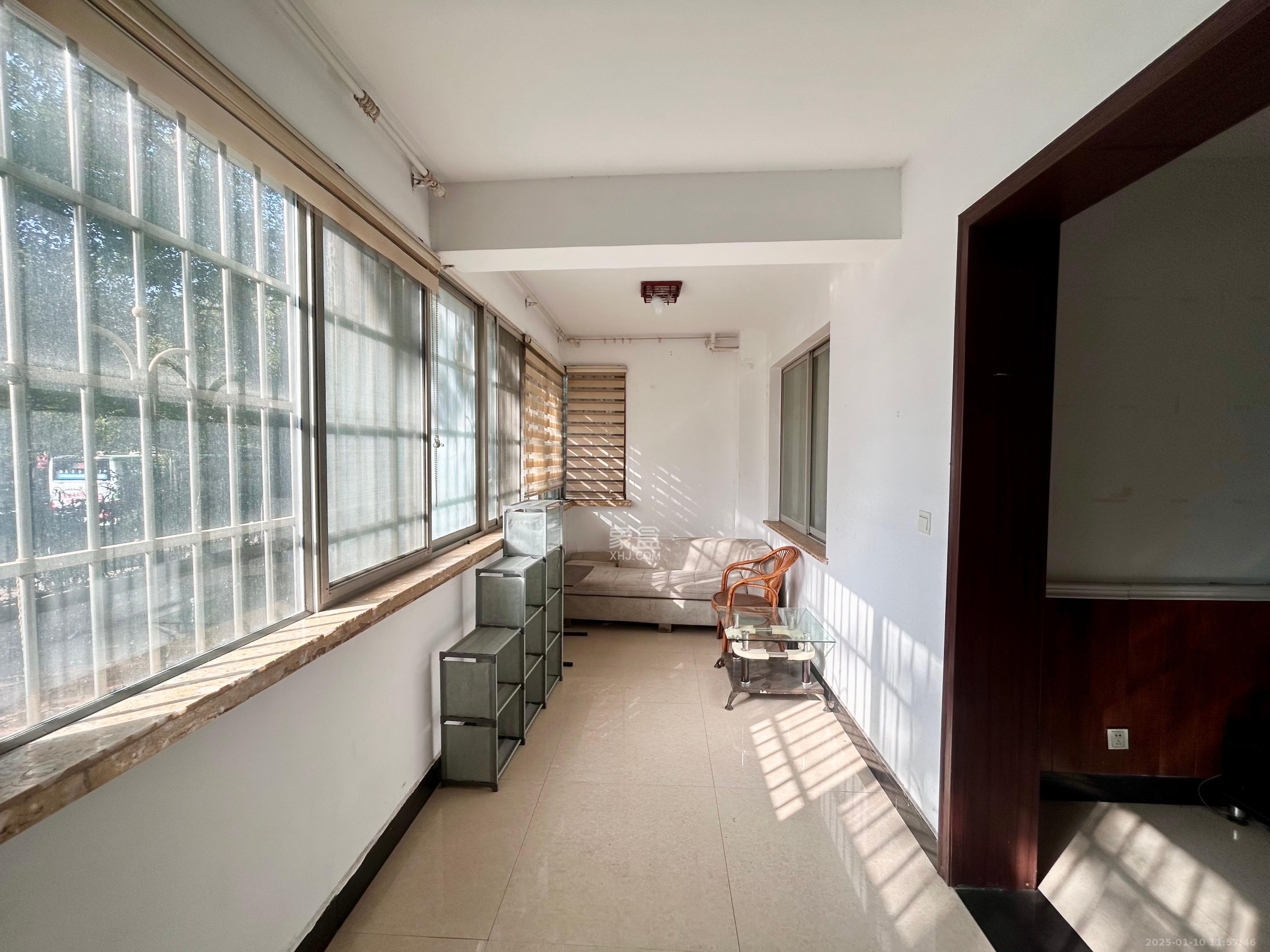 白沙湾嘉园  3室2厅2卫    2800.0元/月 白沙湾嘉园  3室2厅2卫    2800.0元/月室内图