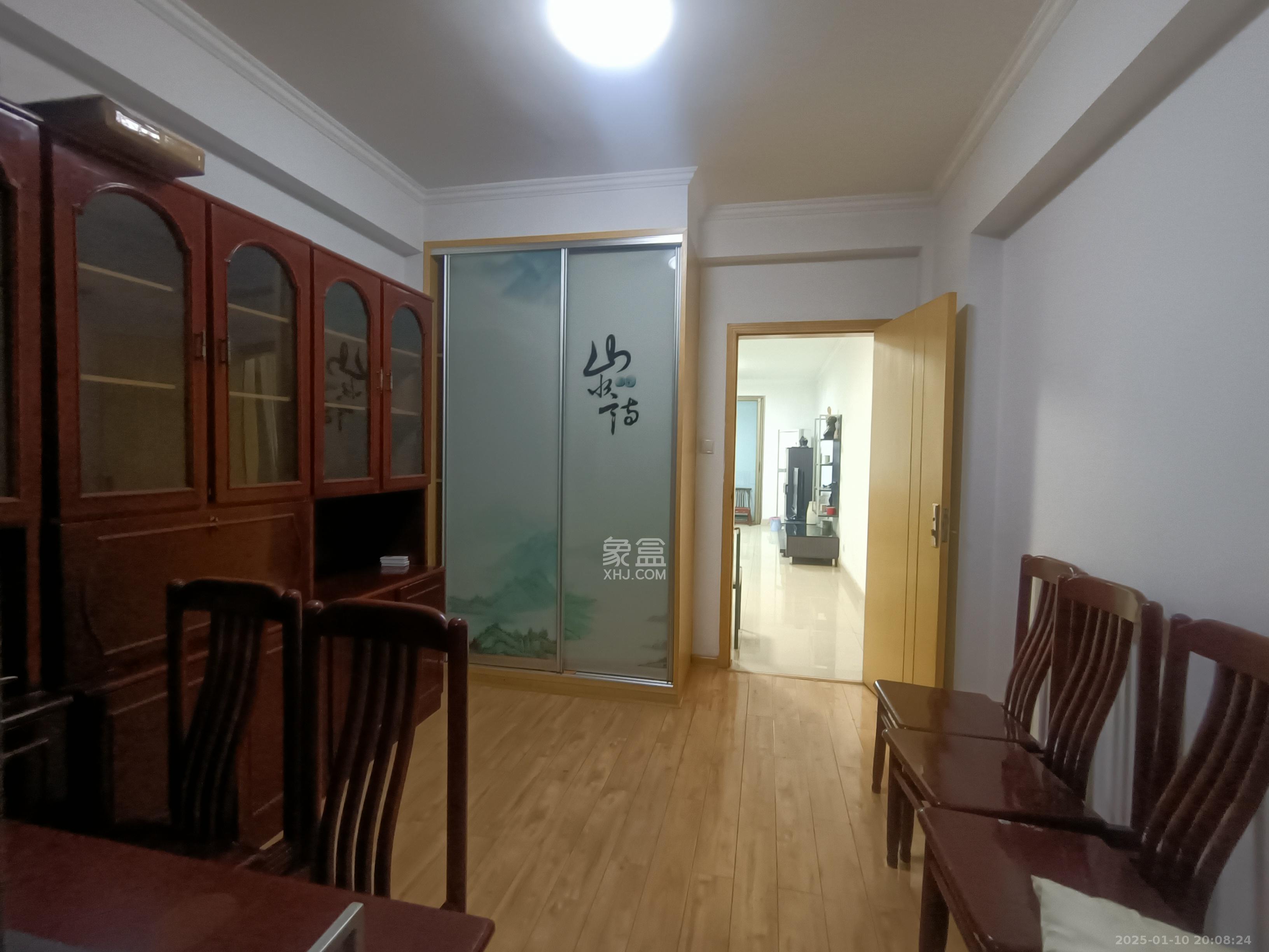 锦湘国际星城二期(锦雅苑) 3室2厅2卫 2600.0元/月 锦湘国际星城二期(锦雅苑) 3室2厅2卫 2600.0元/月室内图