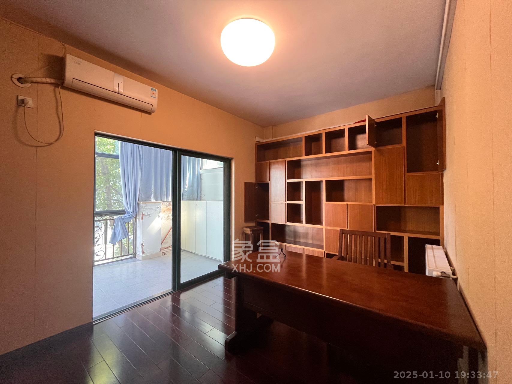 御邦 5室2厅3卫 7000.0元/月 御邦 5室2厅3卫 7000.0元/月室内图