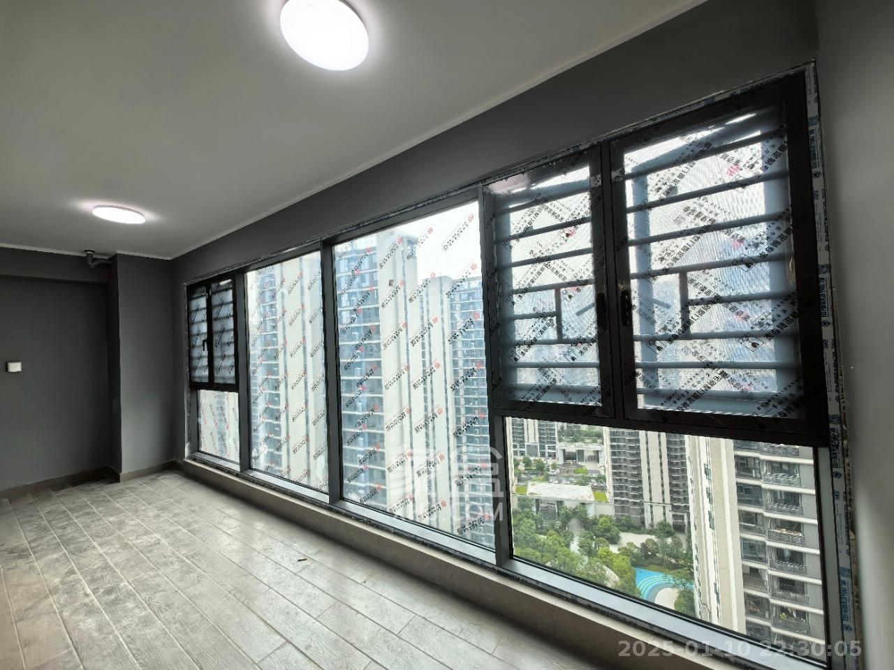 中海阅溪府 5室2厅2卫 4500.0元/月 中海阅溪府 5室2厅2卫 4500.0元/月室内图