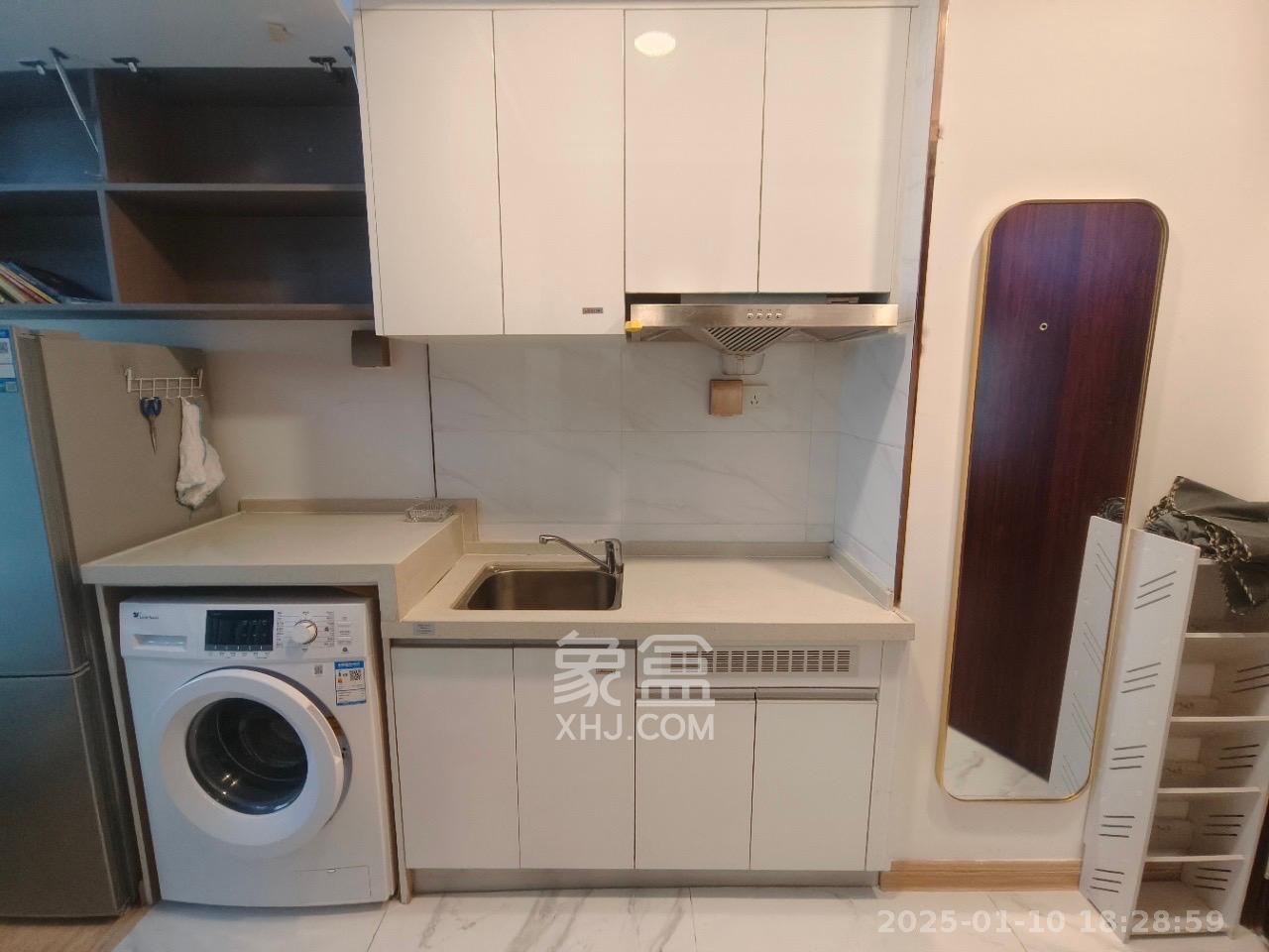 碧桂园城市之光 1室1厅1卫 1600.0元/月 碧桂园城市之光 1室1厅1卫 1600.0元/月室内图