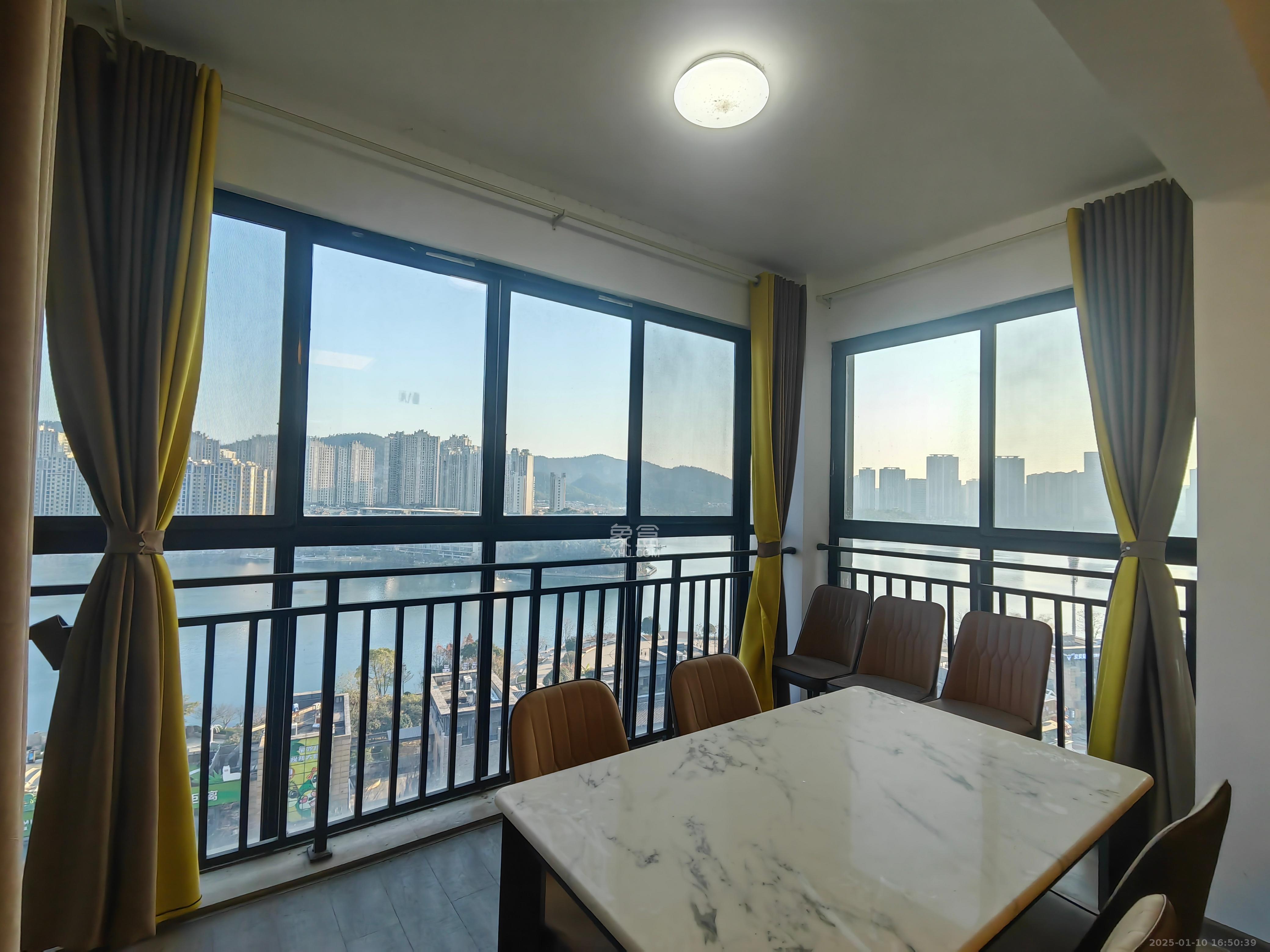 中建梅溪湖中心  4室2厅3卫   5500.00元/月室内图