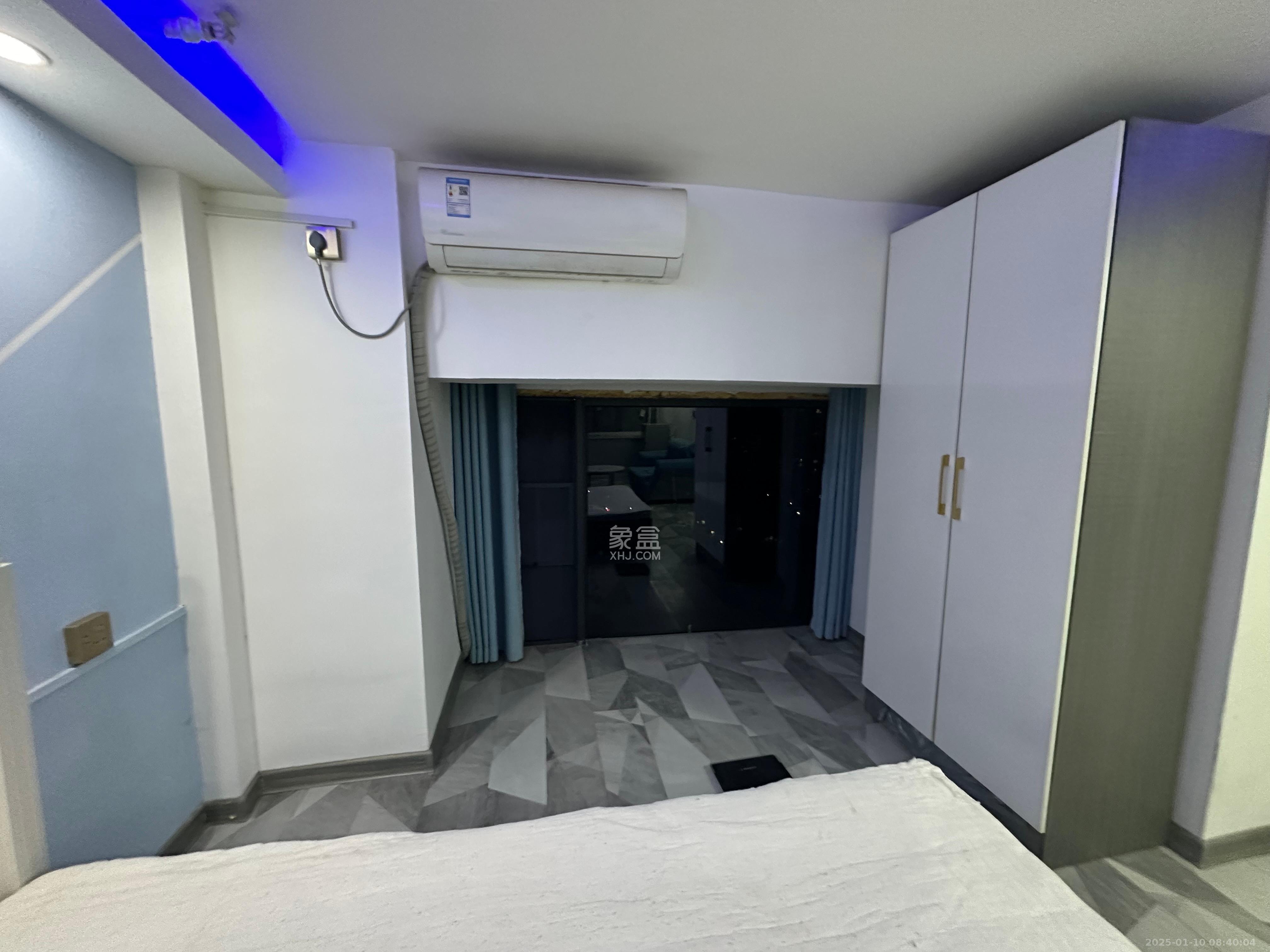 天麓轻奢国际 1室0厅0卫 3200.0元/月 天麓轻奢国际 1室0厅0卫 3200.0元/月室内图