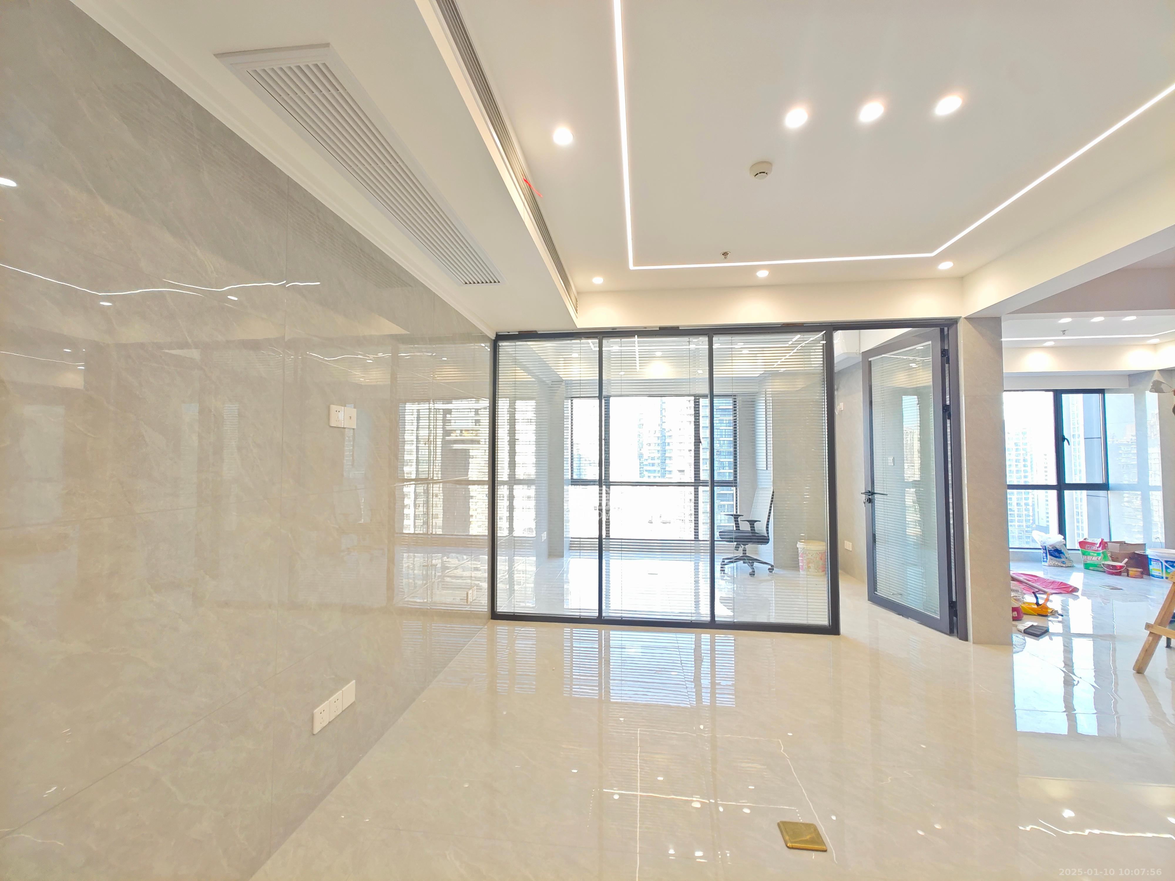 星沙算中心 1室0厅0卫 4000.0元/月 星沙算中心 1室0厅0卫 4000.0元/月室内图