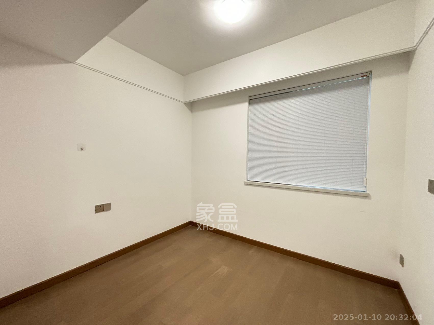 长沙溪山悦  3室2厅2卫    2500.0元/月 长沙溪山悦  3室2厅2卫    2500.0元/月室内图