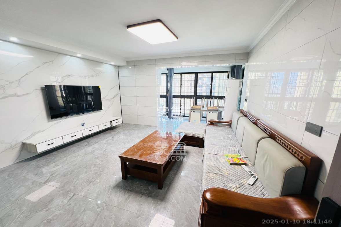 中房F联邦 2室2厅1卫 2500.0元/月 中房F联邦 2室2厅1卫 2500.0元/月室内图